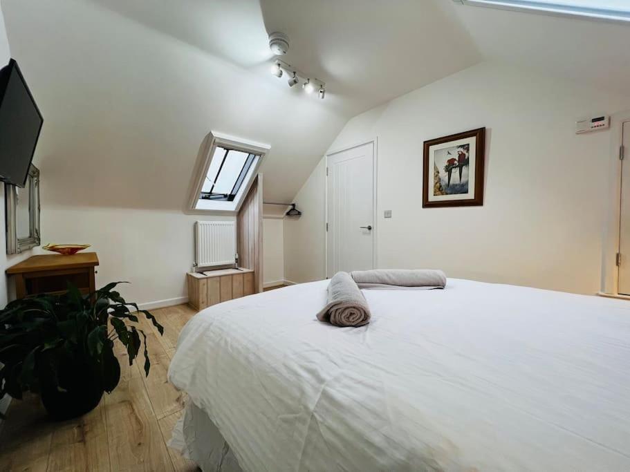 Stable Cottage with pre booked use of Indoor Swimming Pool