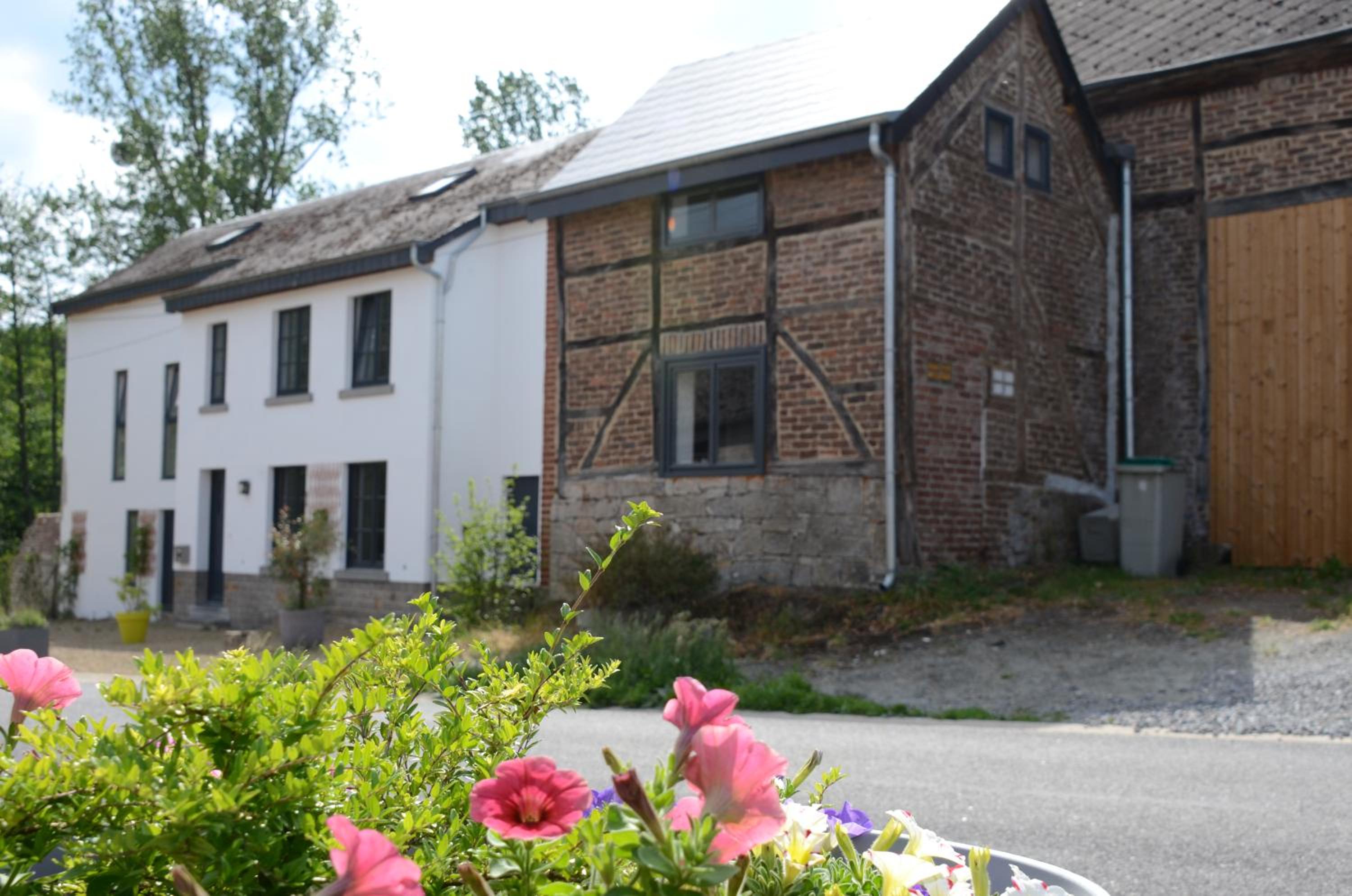 Rural stay for 9-guests in Durbuy