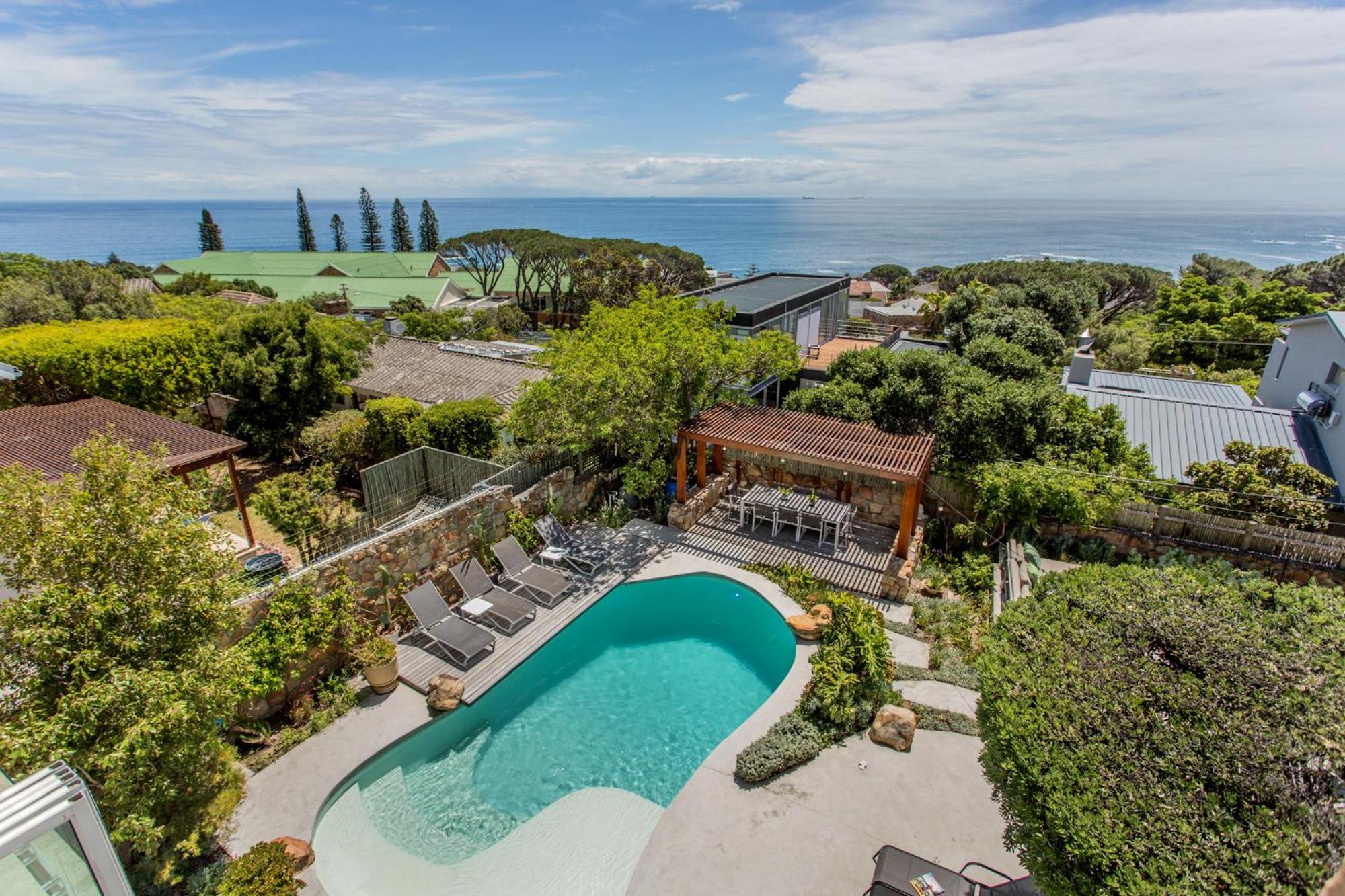 Far Horizons Camps Bay