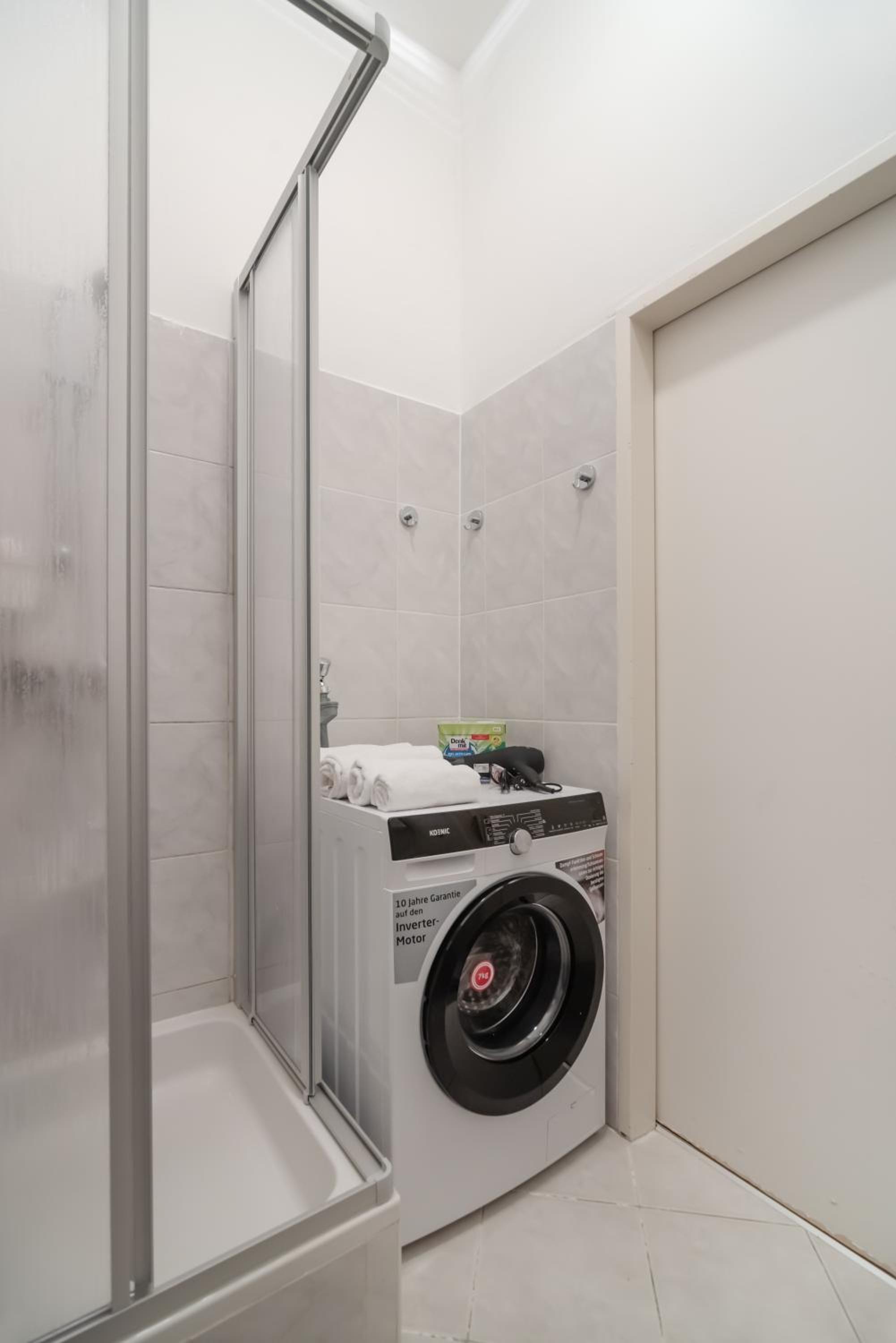 Zentrale Ruhelage im typischen Wiener Altbau