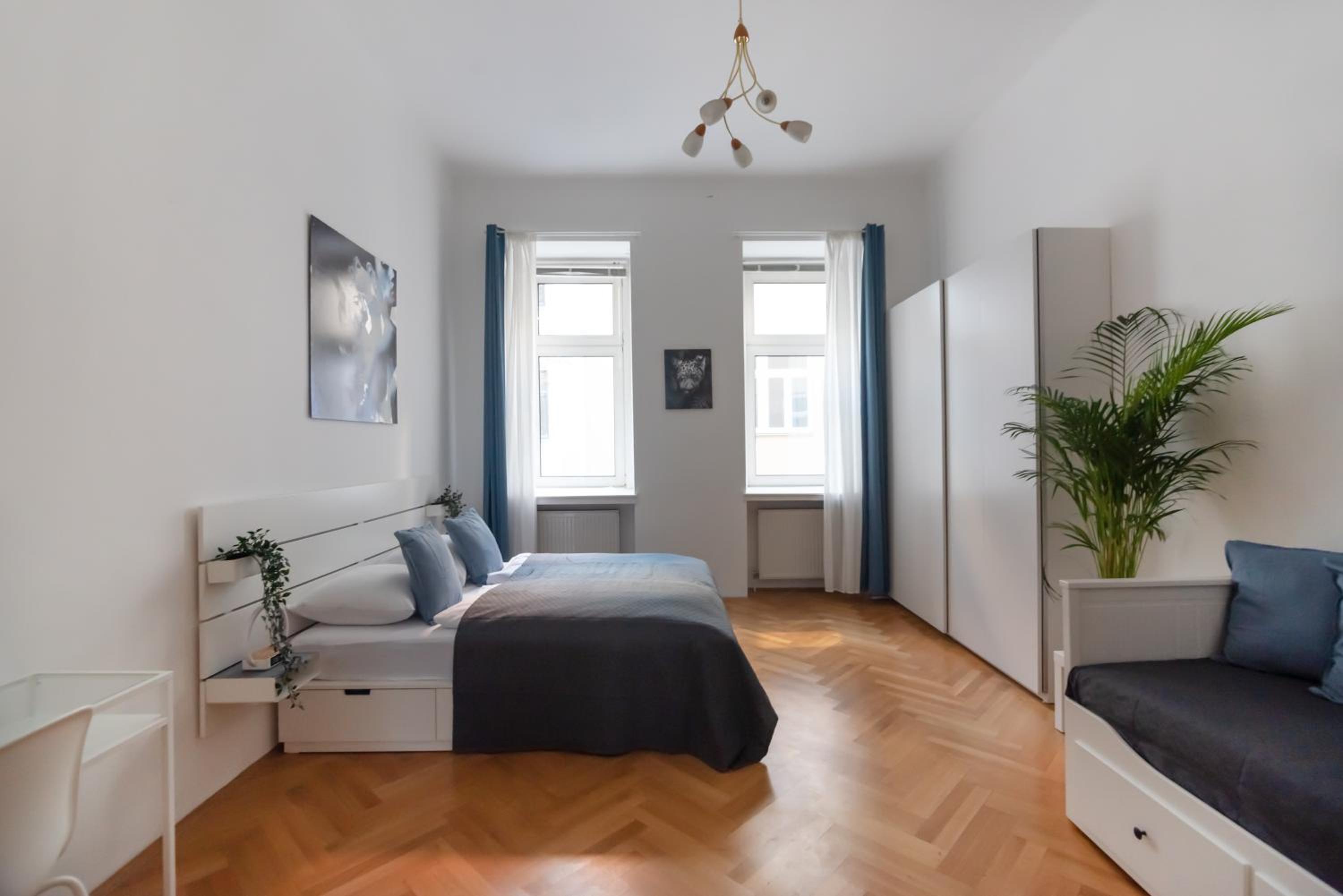 Zentrale Ruhelage im typischen Wiener Altbau