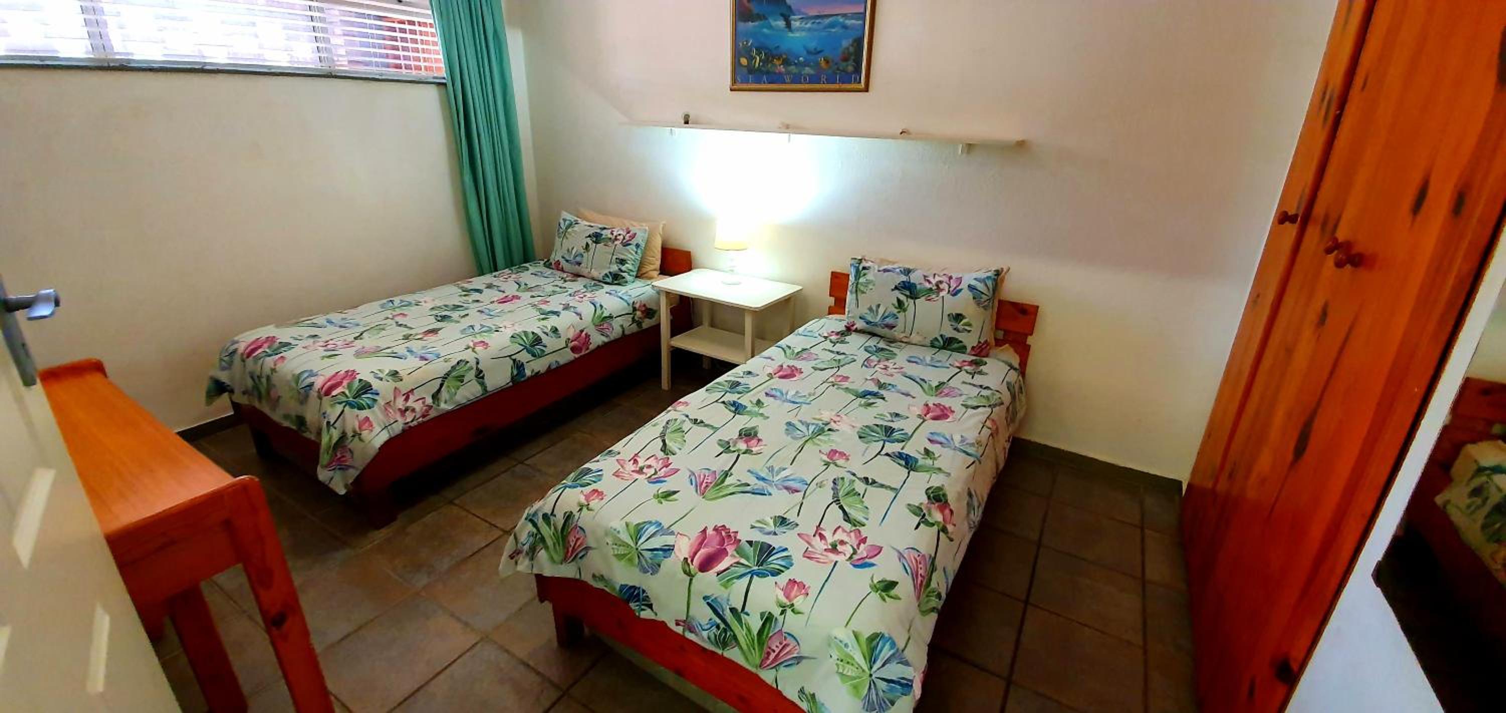 Granada 304 - 4 Sleeper - Margate Central Sea Location! view 5