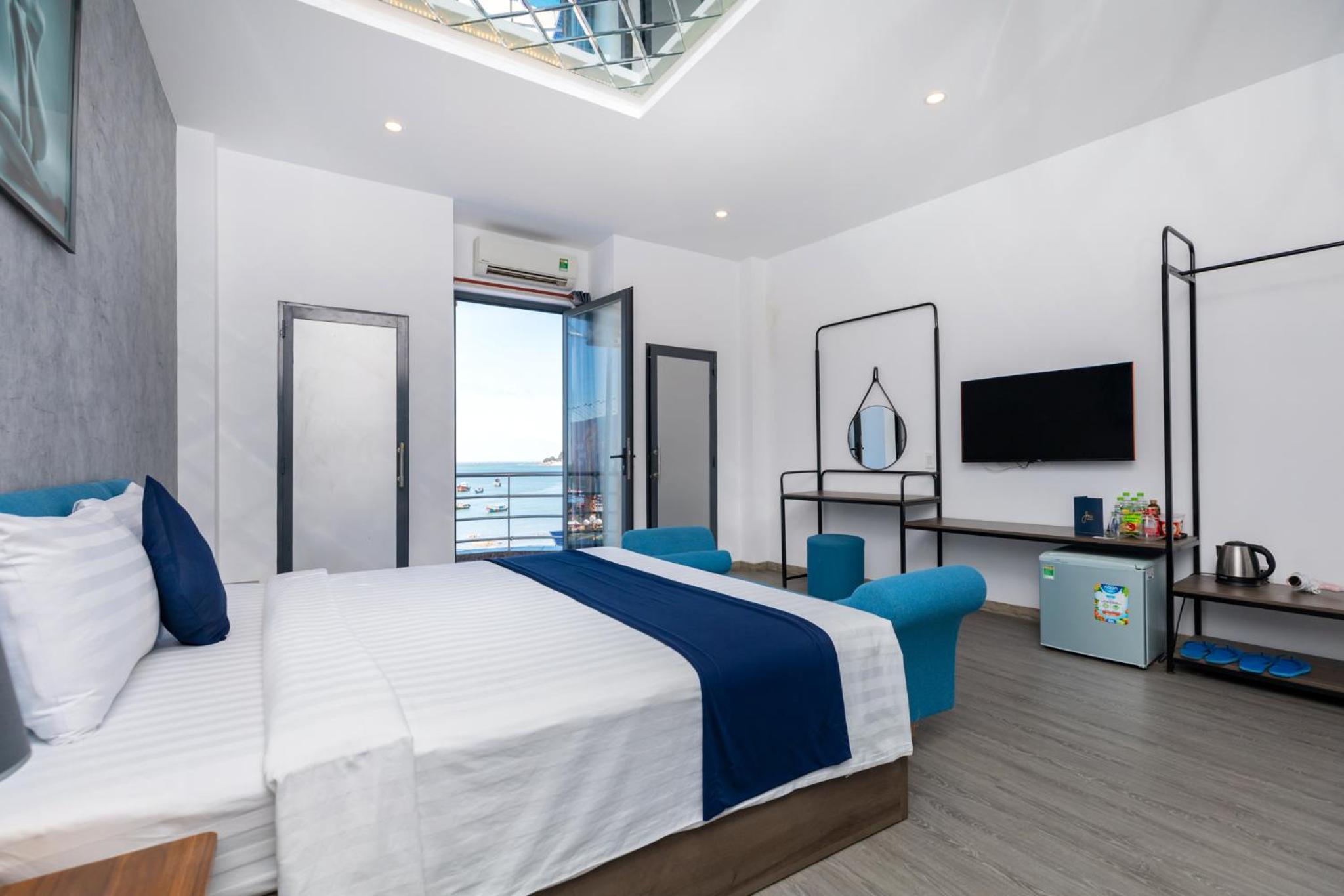 Joi Home Beachfront
