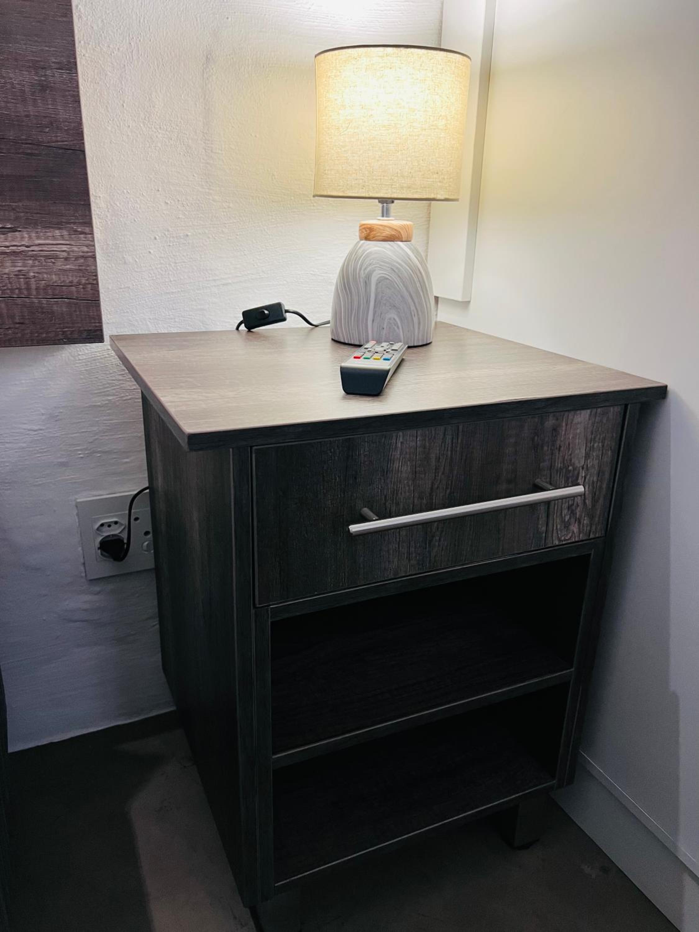City Living Apartment 119 - Private Balcony, Washing Machine & Fast WiFi