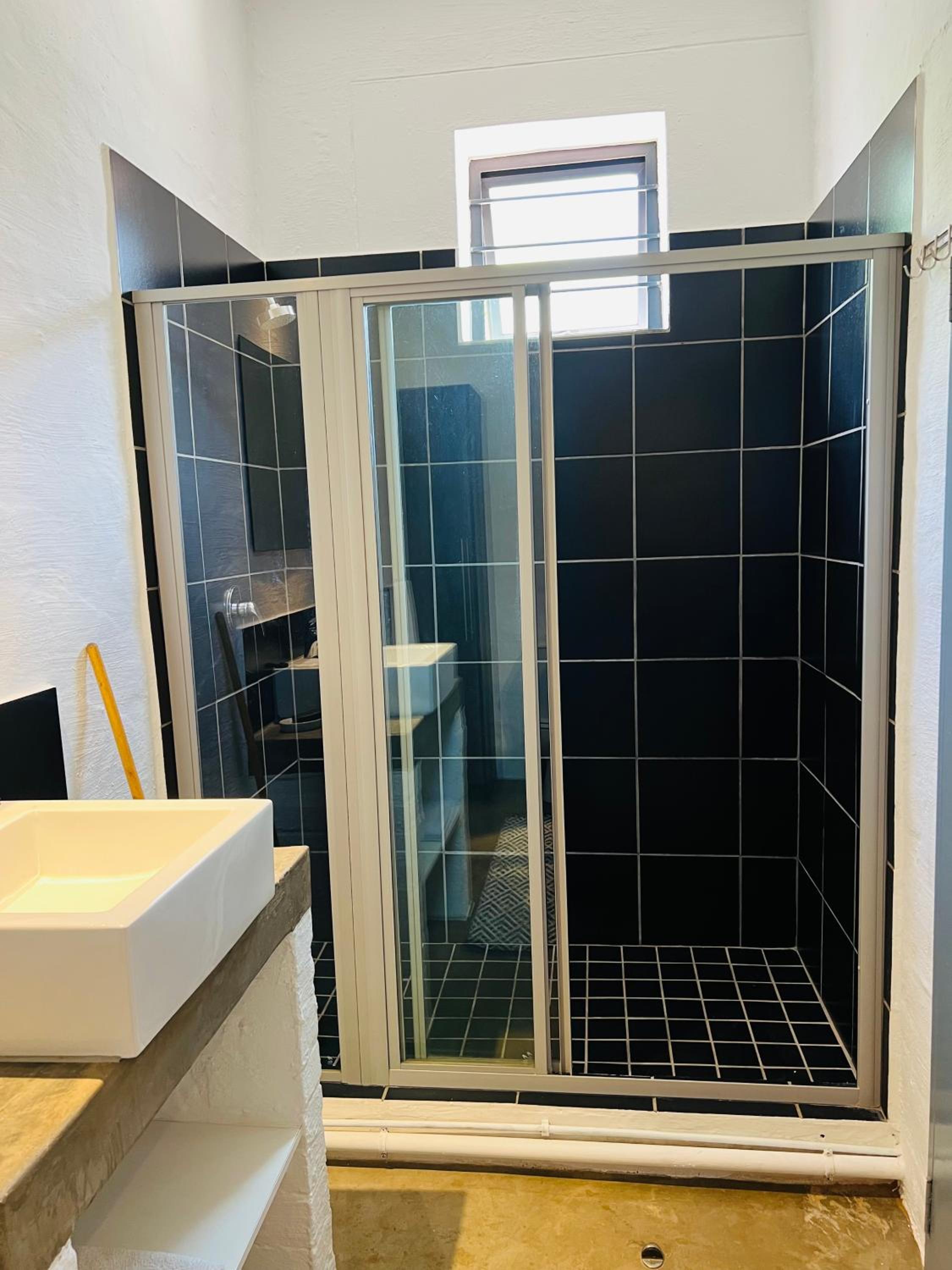 City Living Apartment 119 - Private Balcony, Washing Machine & Fast WiFi