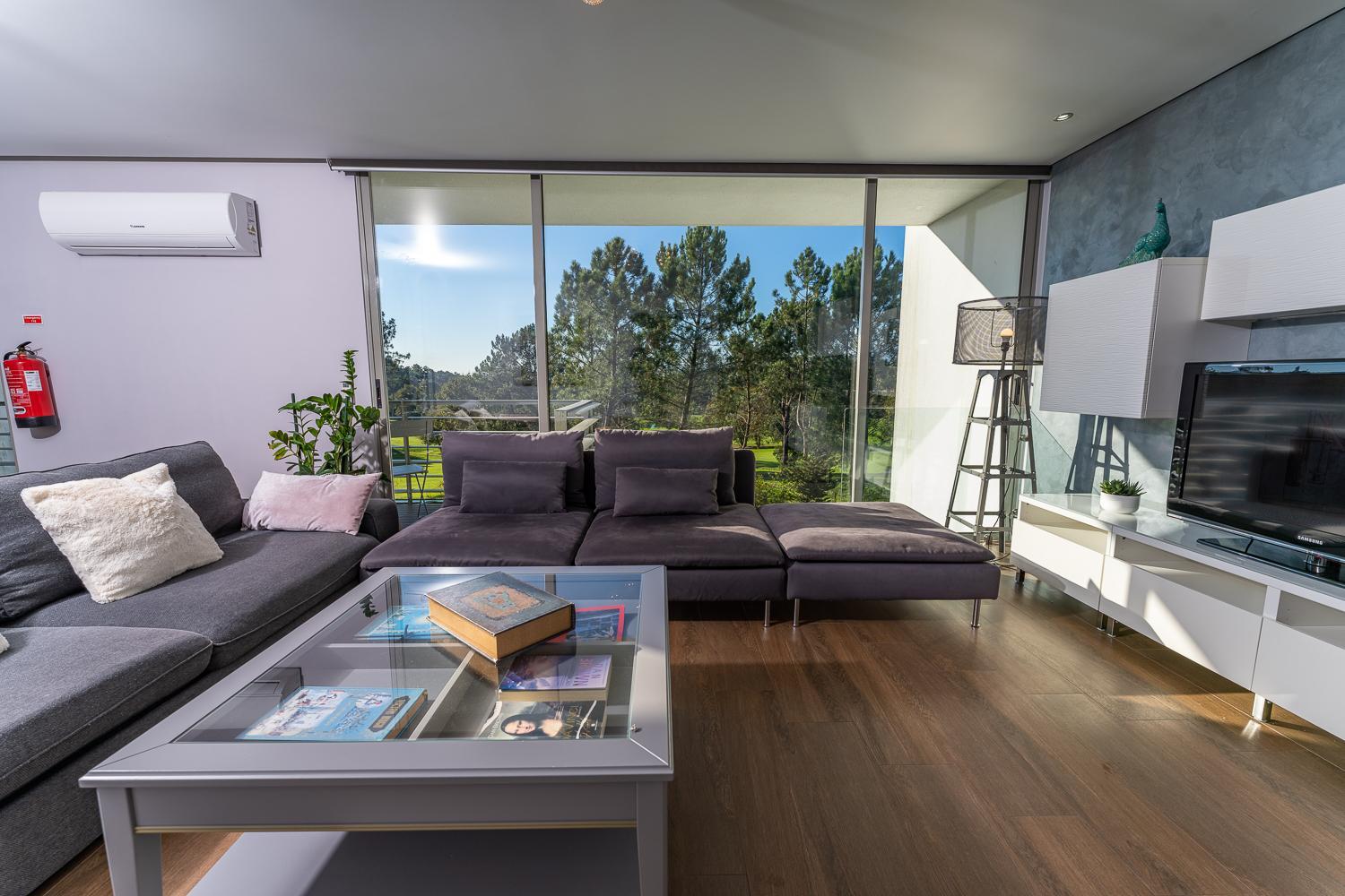 Golf Course - Luxurious Flat T3 - Ponte de Lima view 4