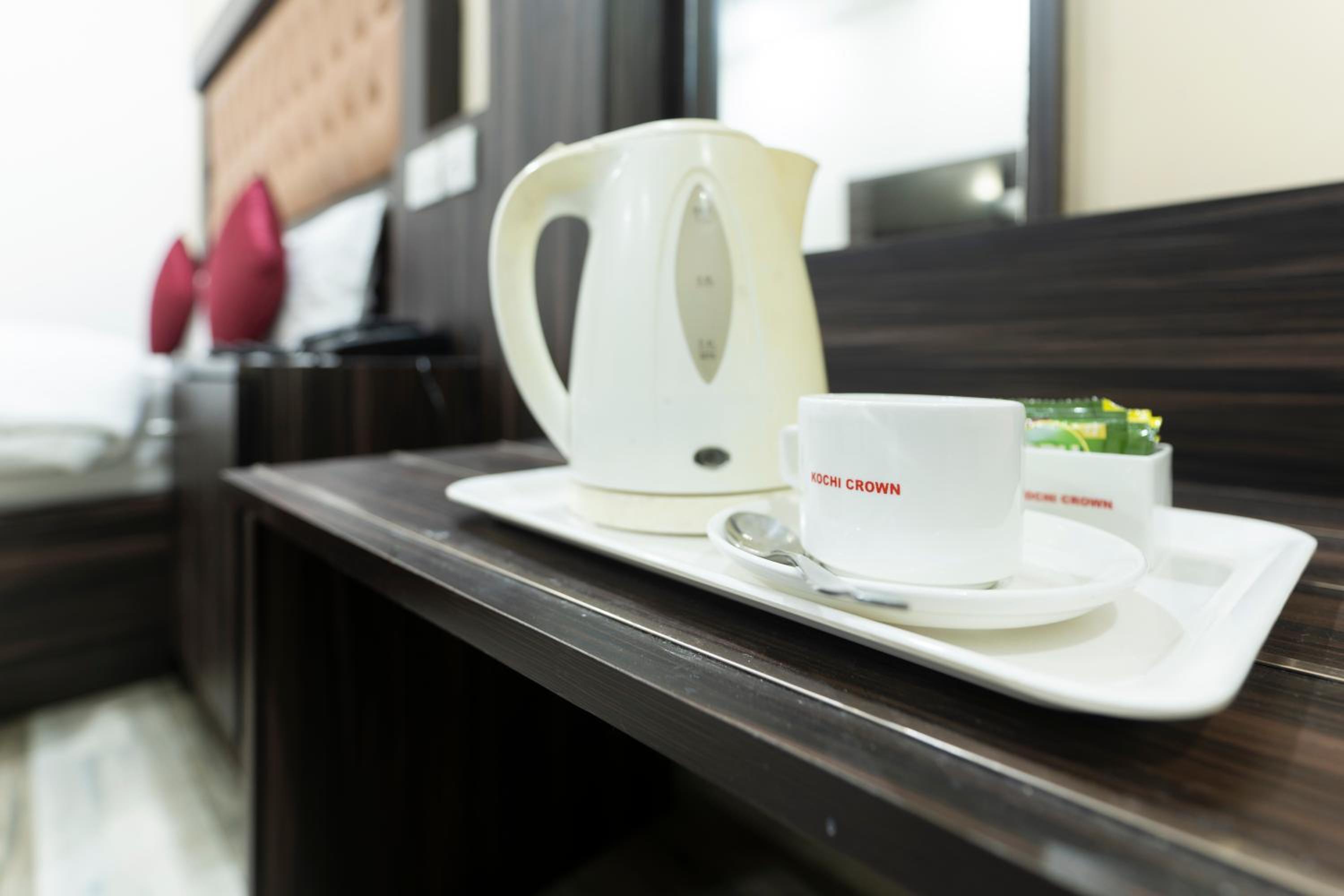 Cochin Vacations - Hotel Kochi Crown - Property Image 2