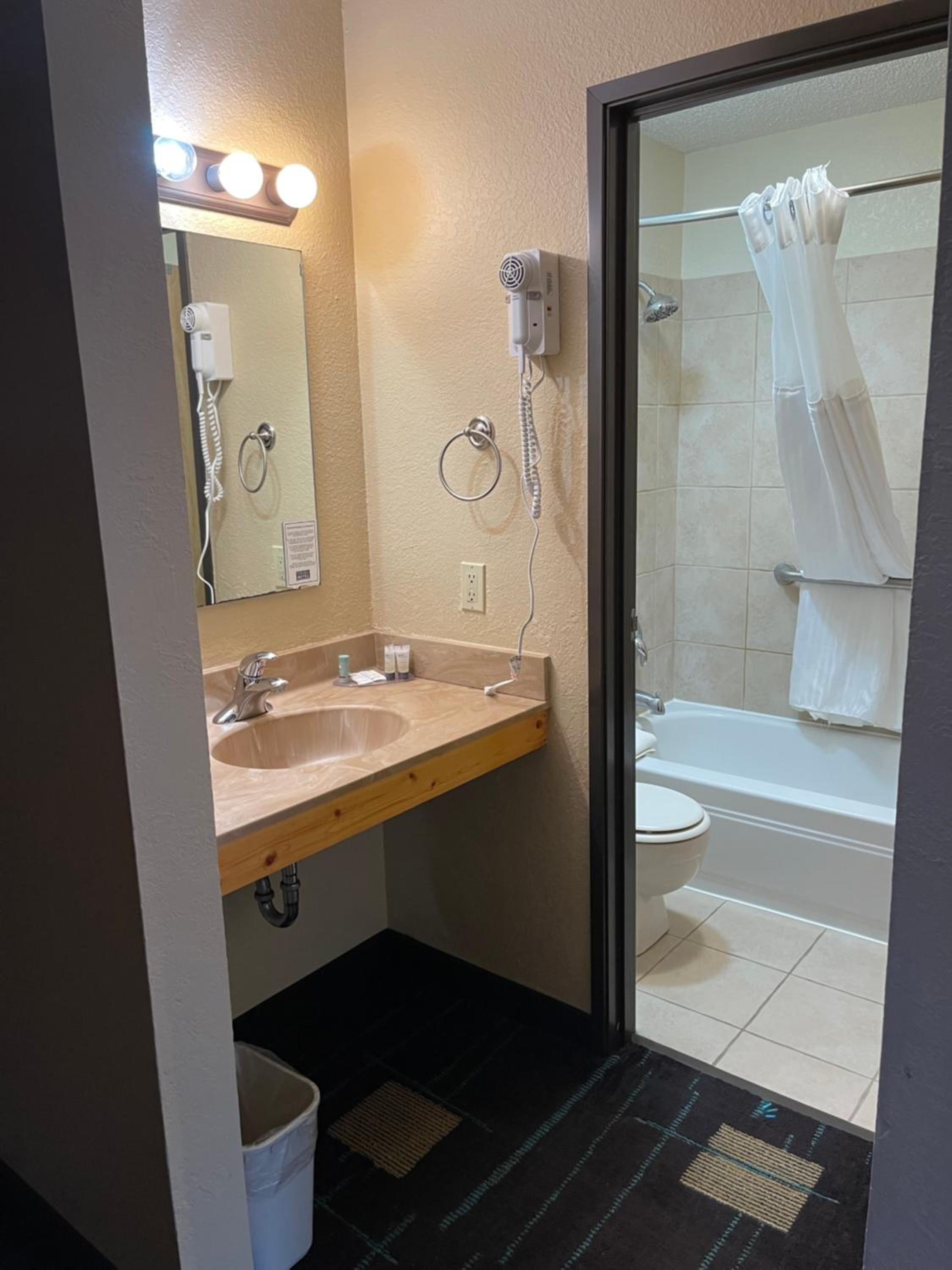 Walker Hotel, Photo 10