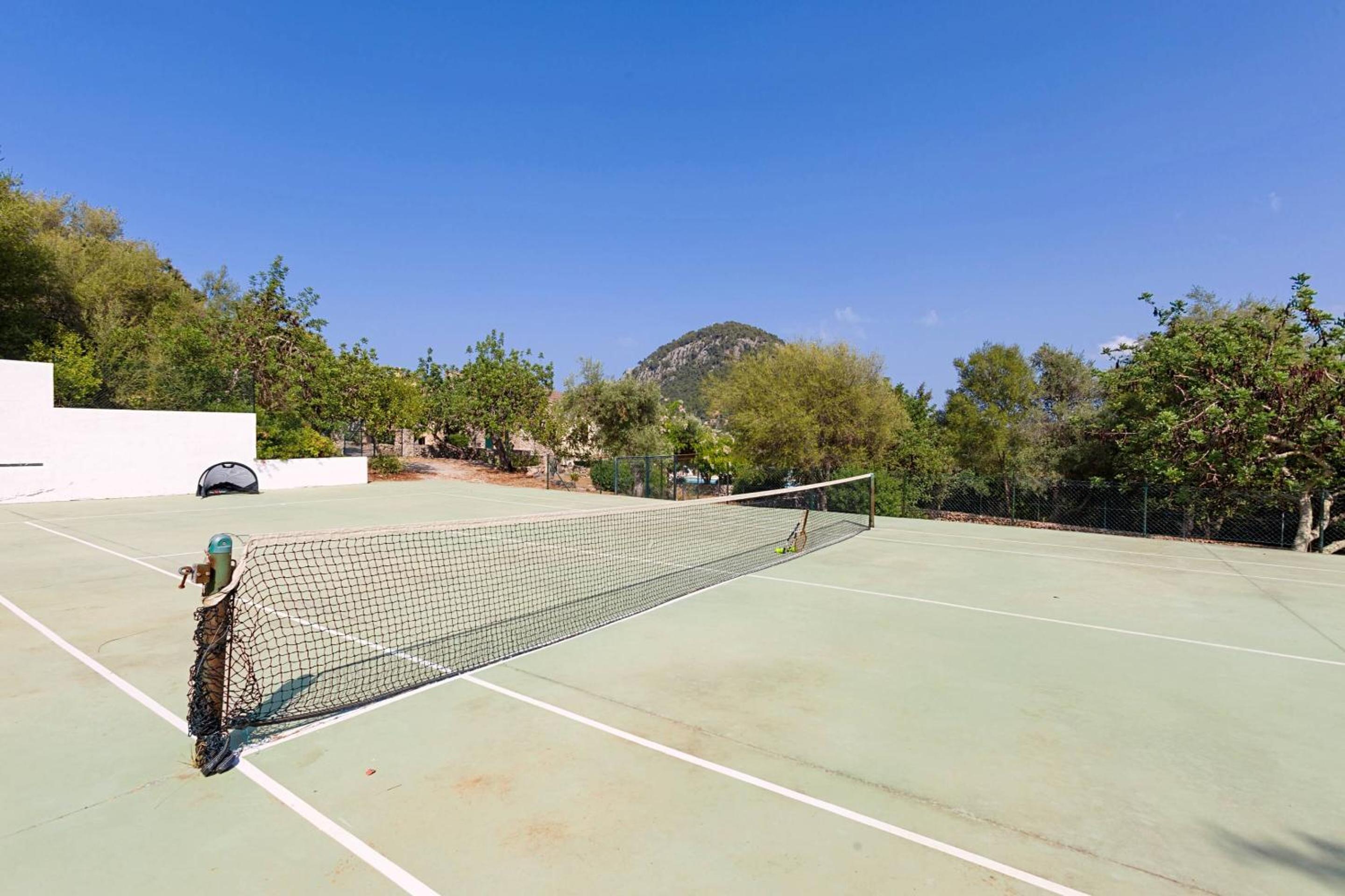 Charming Pollensa Villa Beautiful Views Of the Tramuntana Mountains La Coma 4 Bedrooms Pollensa