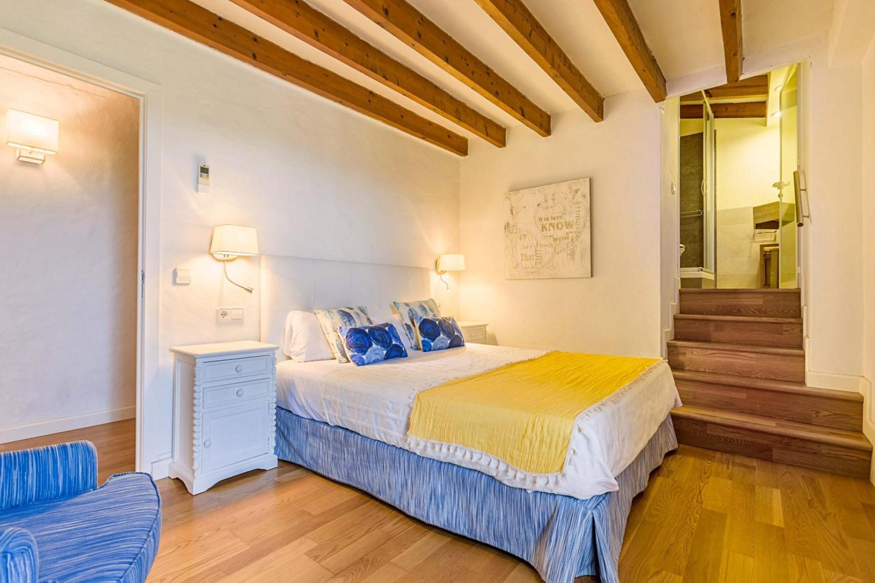 Charming Pollensa Villa Beautiful Views Of the Tramuntana Mountains La Coma 4 Bedrooms Pollensa