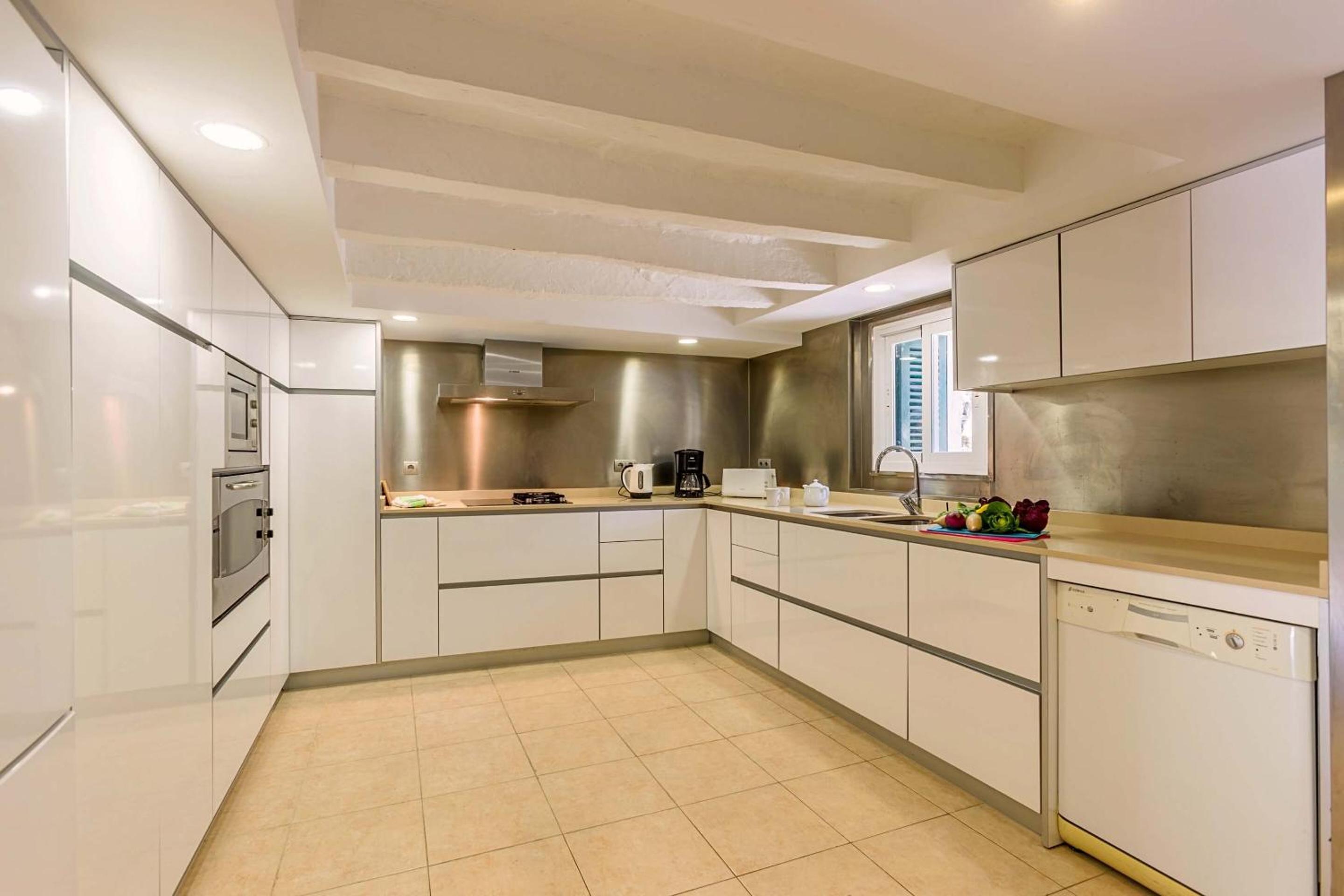 Charming Pollensa Villa Beautiful Views Of the Tramuntana Mountains La Coma 4 Bedrooms Pollensa