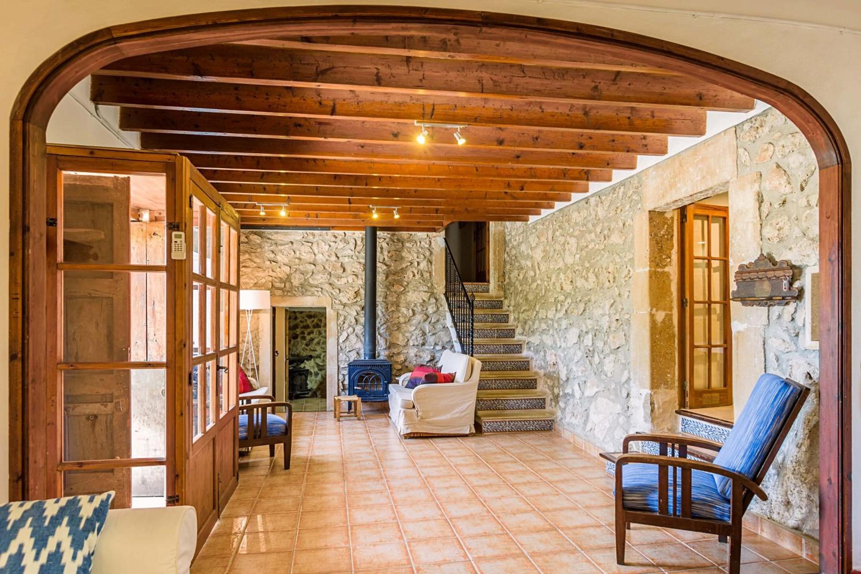 Charming Pollensa Villa Beautiful Views Of the Tramuntana Mountains La Coma 4 Bedrooms Pollensa