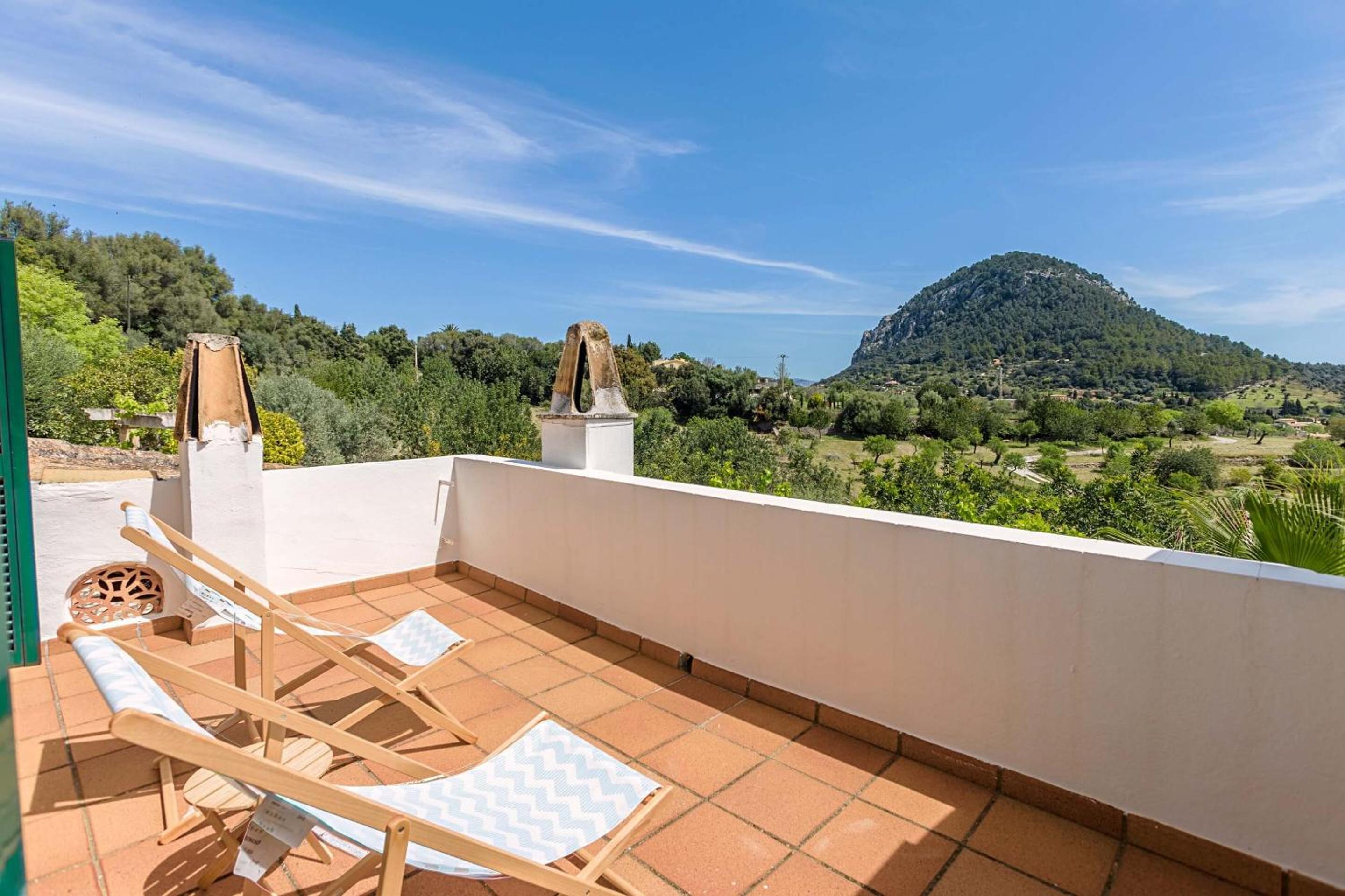 Charming Pollensa Villa Beautiful Views Of the Tramuntana Mountains La Coma 4 Bedrooms Pollensa