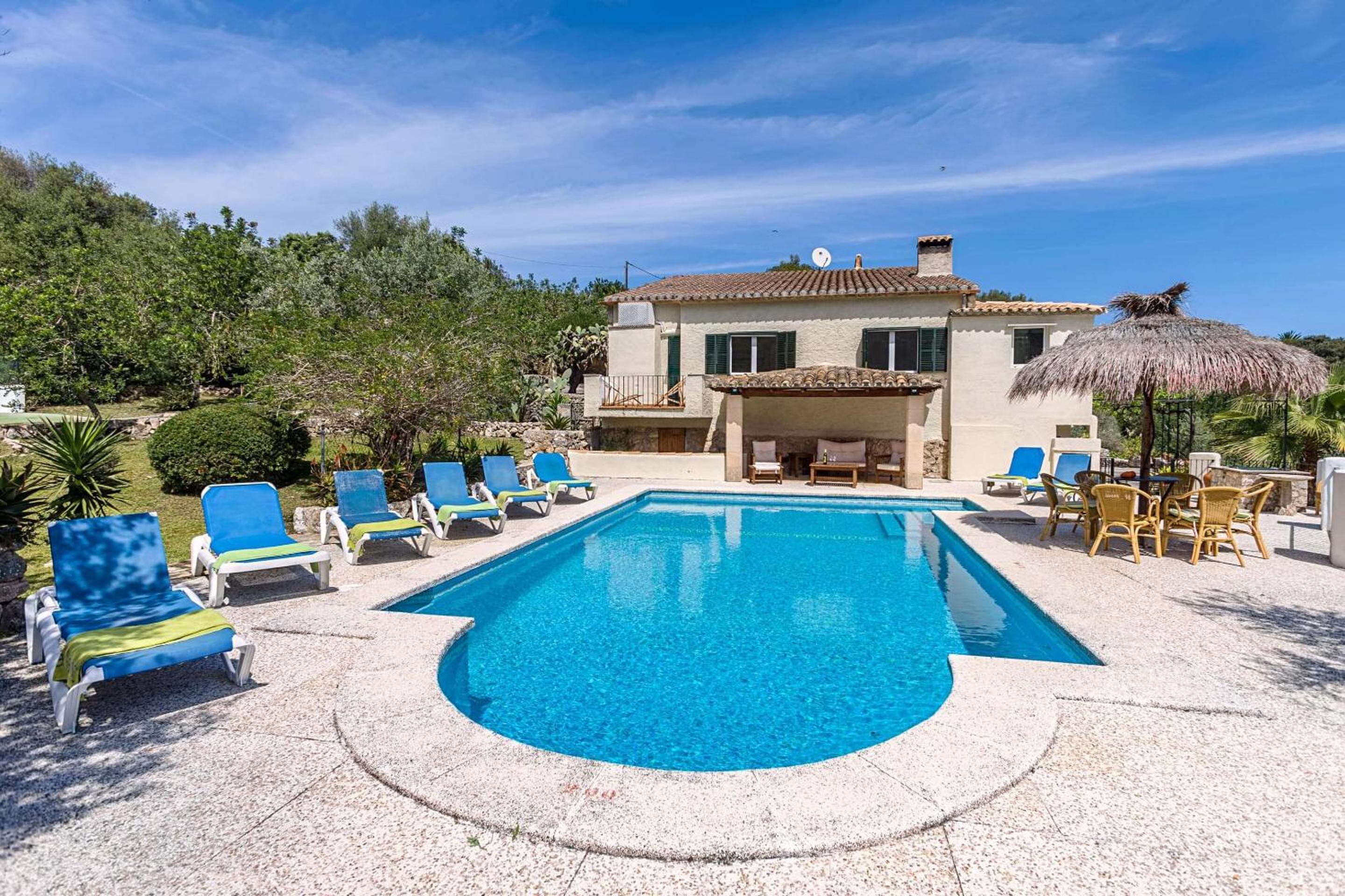 Charming Pollensa Villa Beautiful Views Of the Tramuntana Mountains La Coma 4 Bedrooms Pollensa