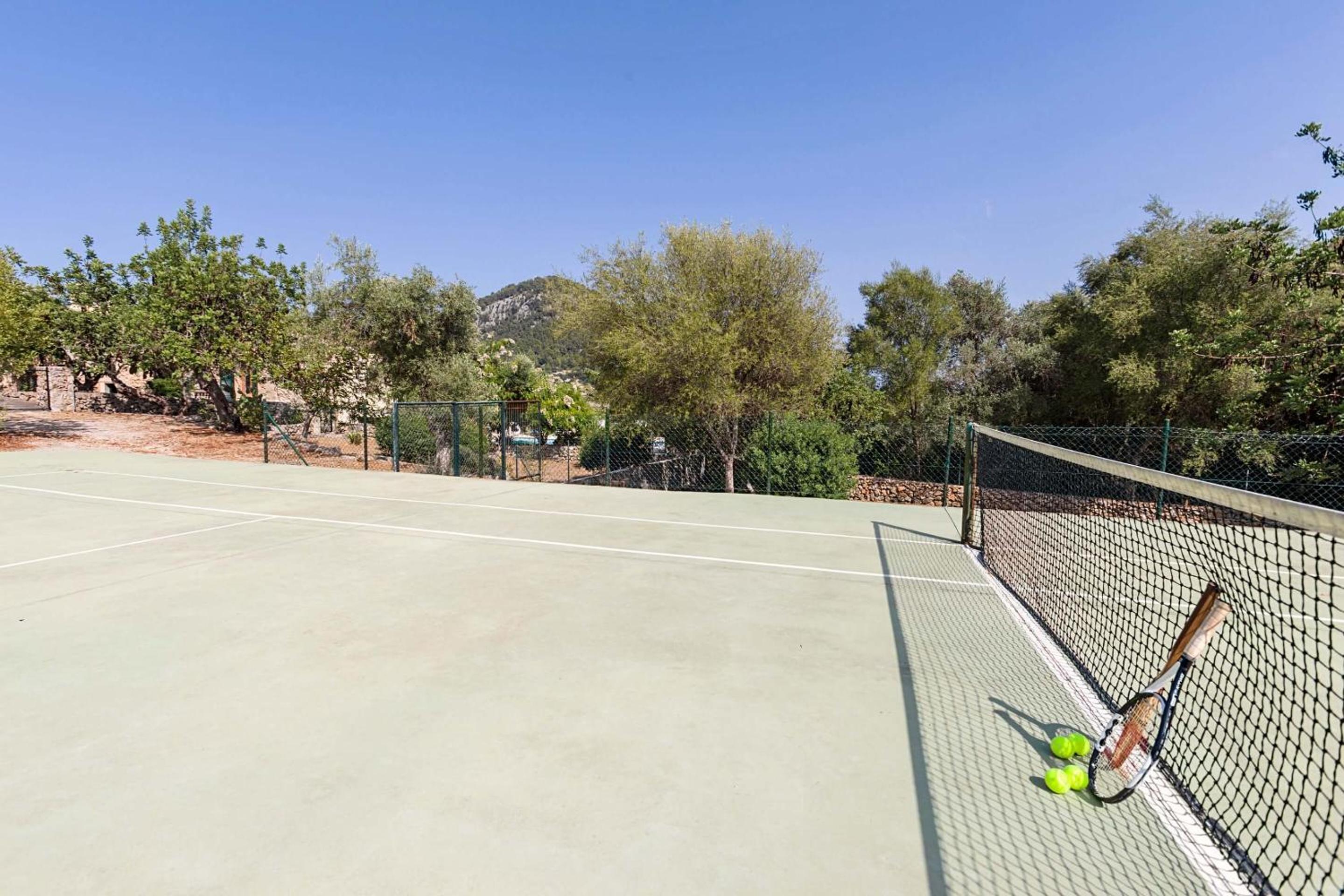 Charming Pollensa Villa Beautiful Views Of the Tramuntana Mountains La Coma 4 Bedrooms Pollensa