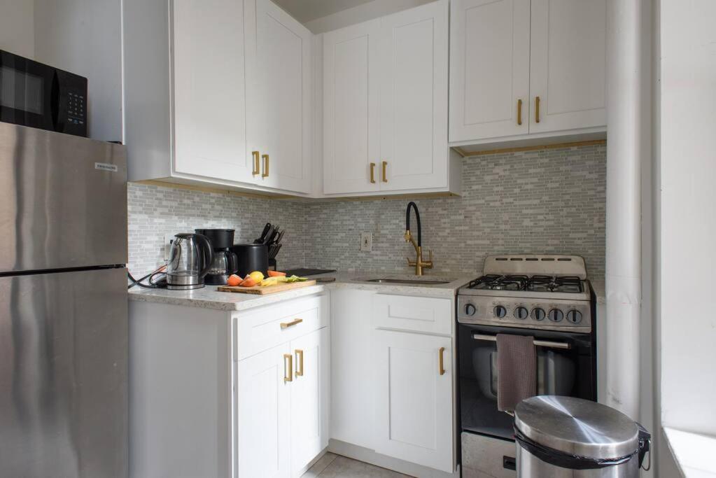 428-3R Spacious Prime Midtown 2BR Newly furnished