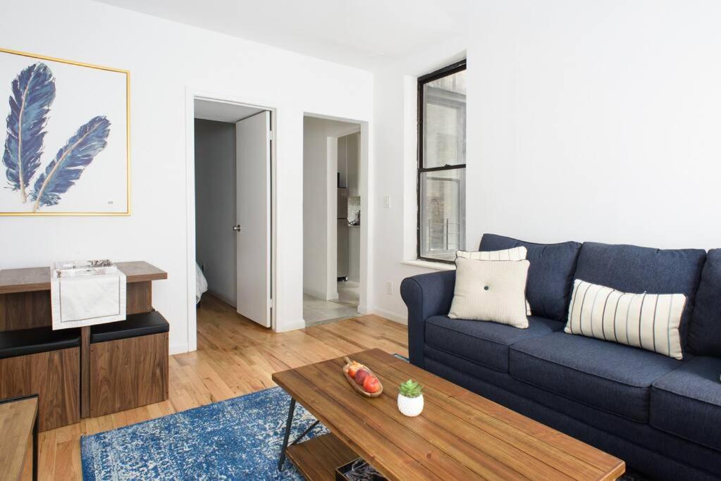 428-3R Spacious Prime Midtown 2BR Newly furnished
