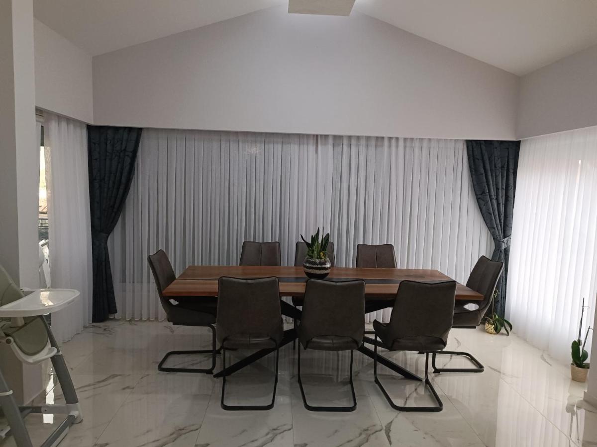 Solis Apartments photo 4