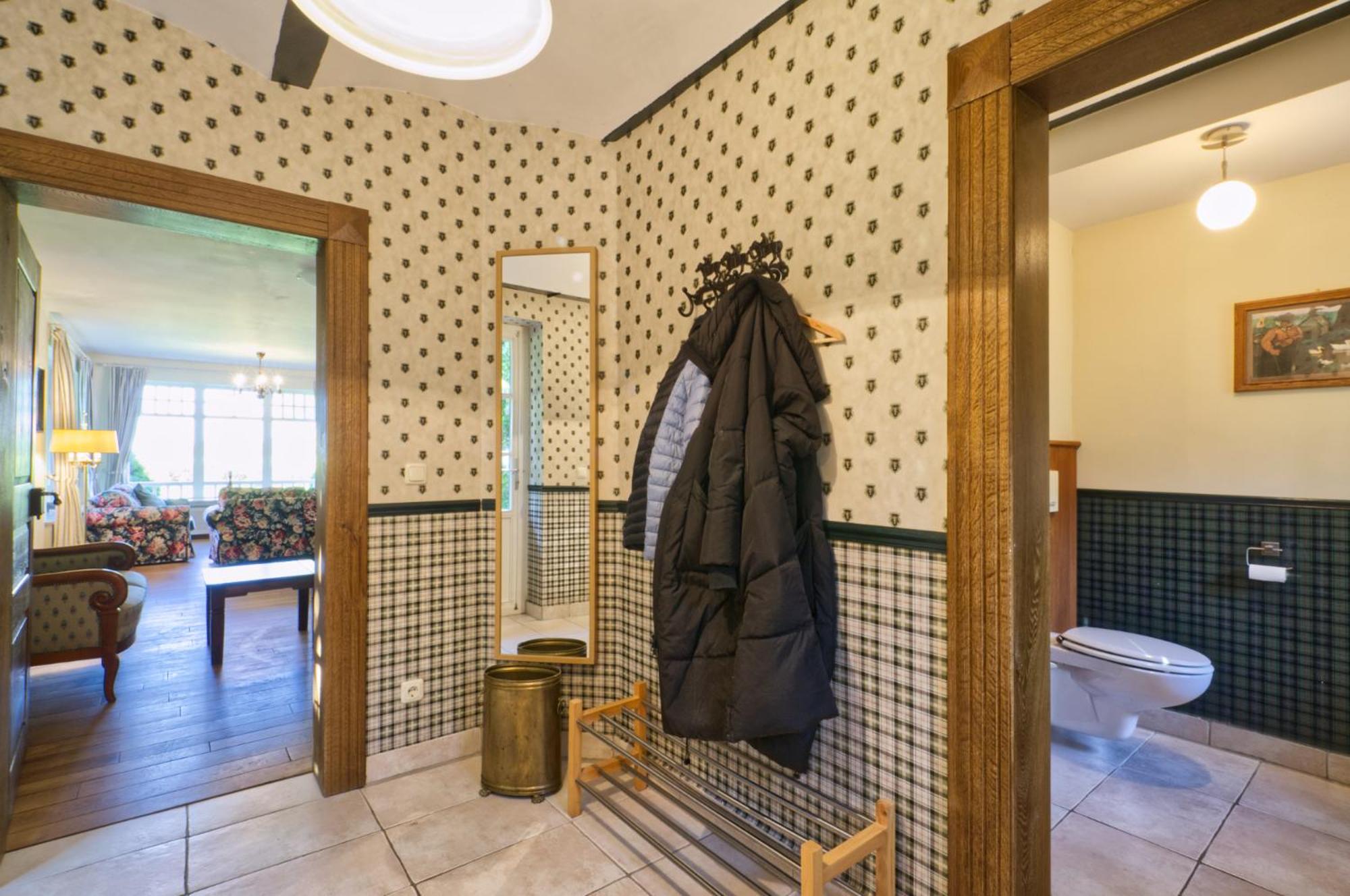 Reetdachhaus mit großem Garten und Kamin