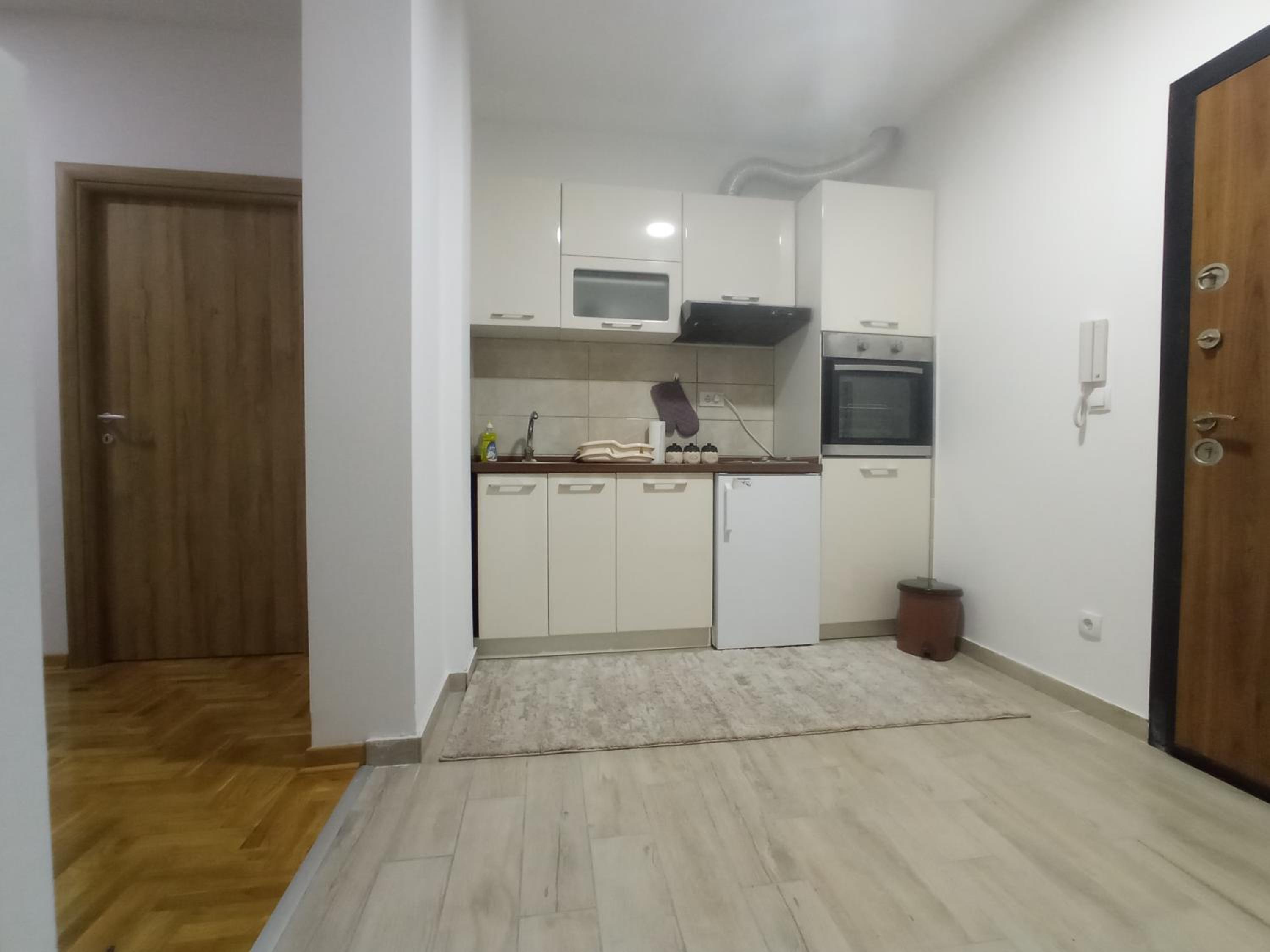 Apartman Ledine view 3