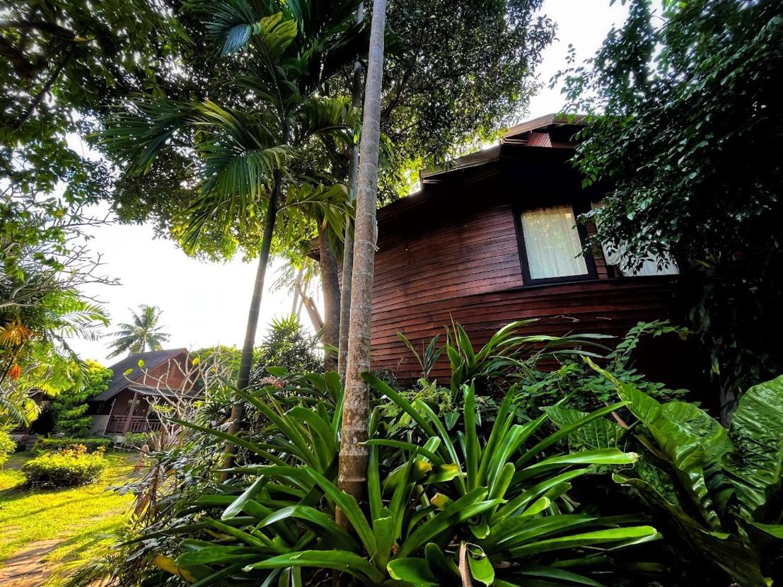 Green Papaya Beach Resort, Koh Phangan