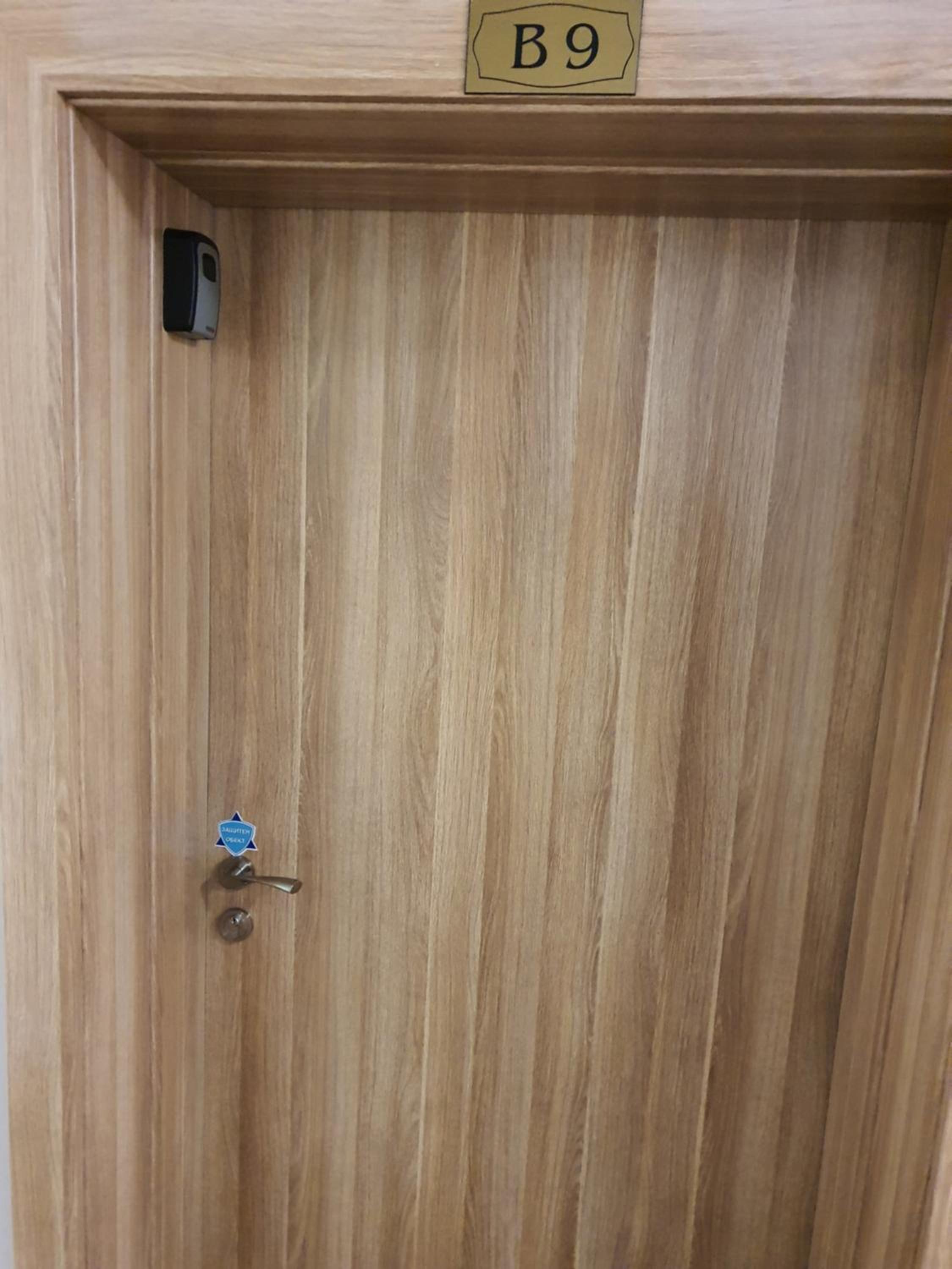 Photo 11
