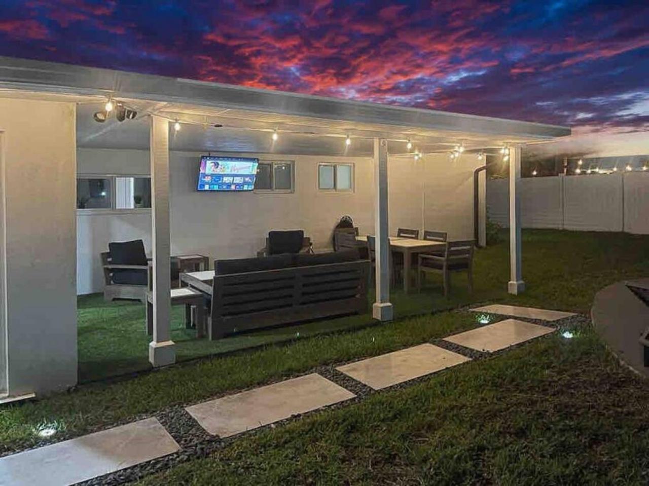 Photo 77