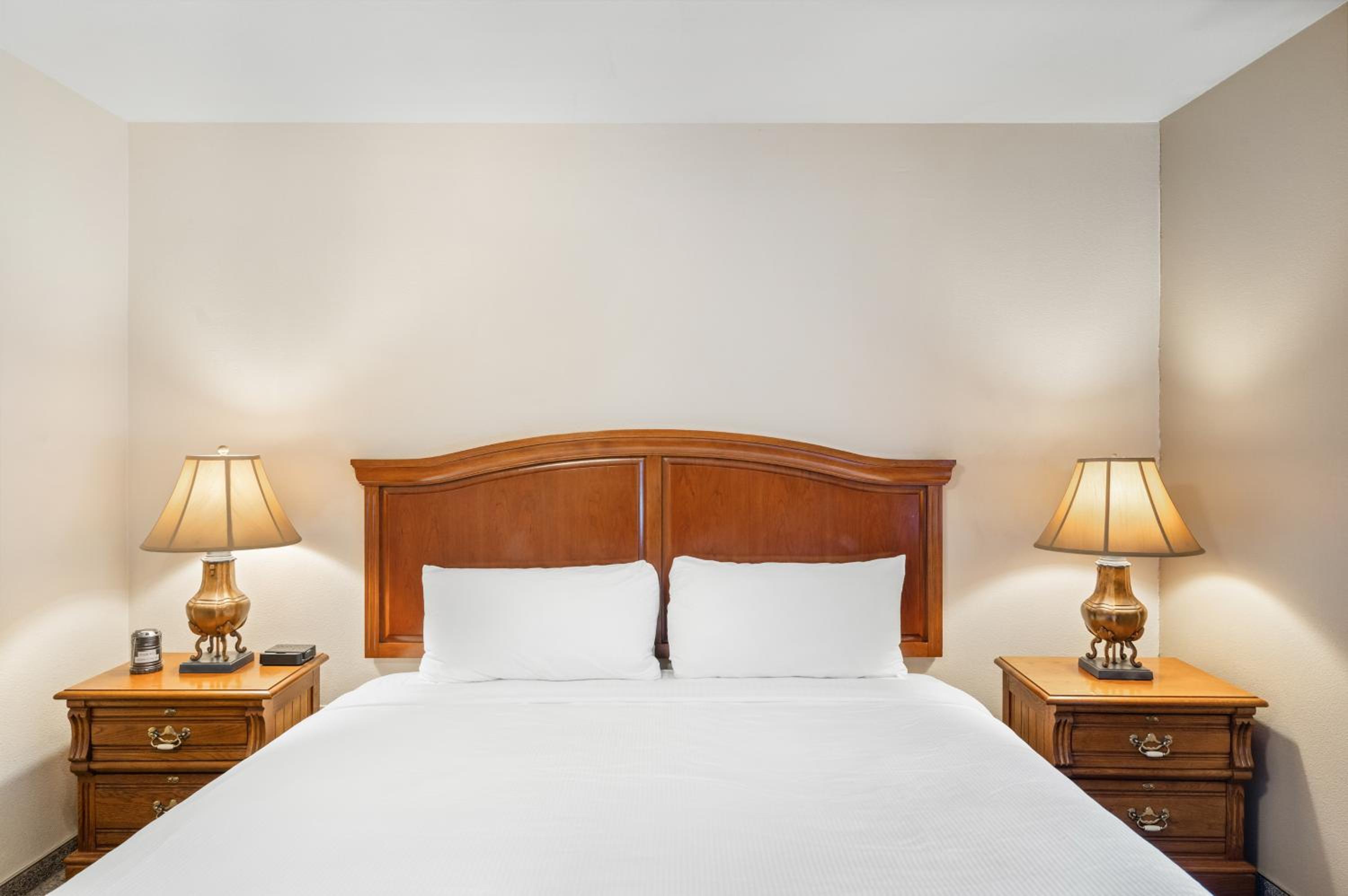 Indian Creek Lodge