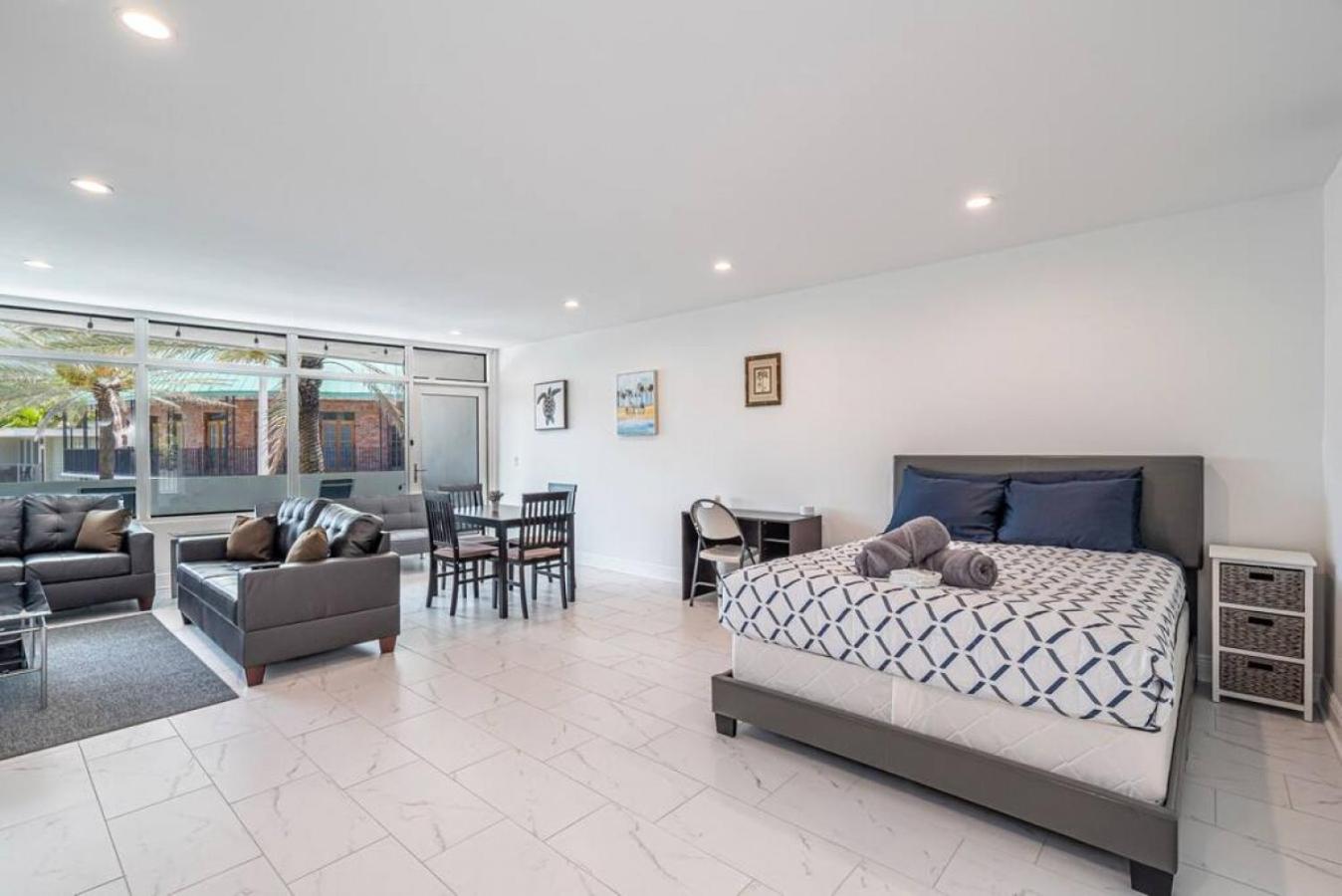 Beachfront Bloos 2 Units Ocean View Balcony Units 1 and 2 view 5