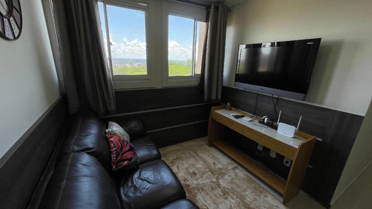 Apartamento familia na melhor localização de Foz view 2