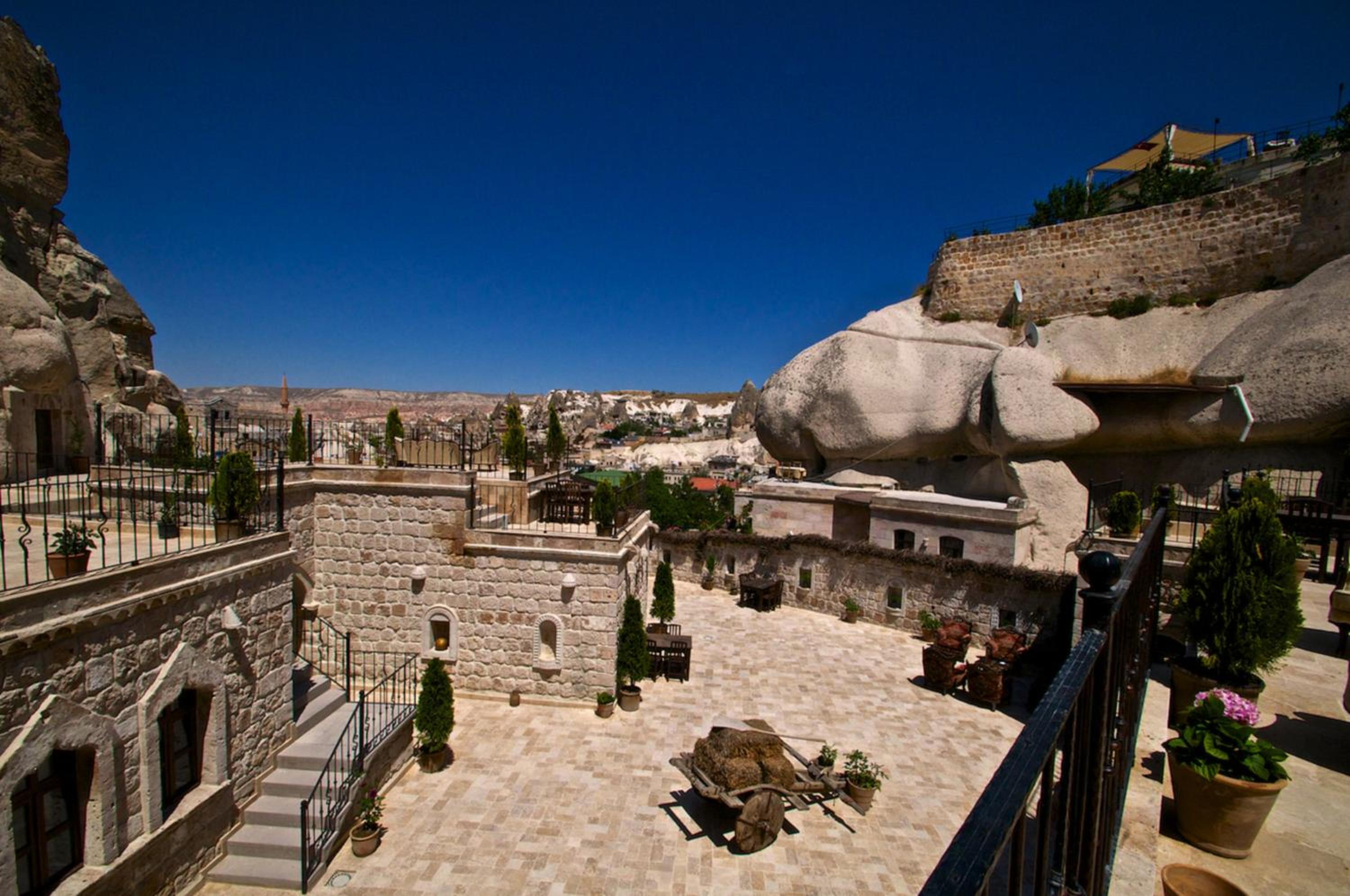 Grand Cave Suites - Image 78