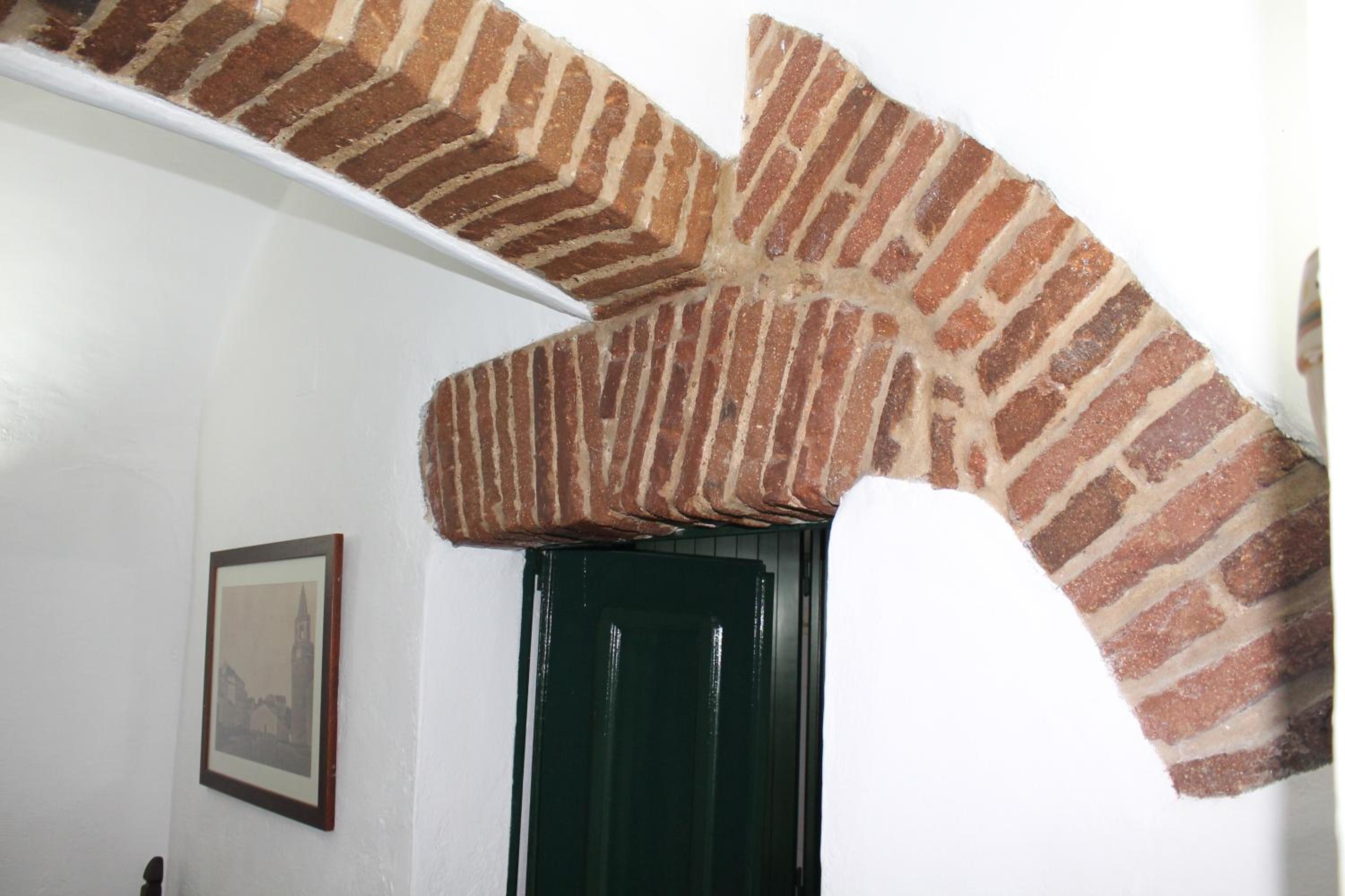 Photo 32