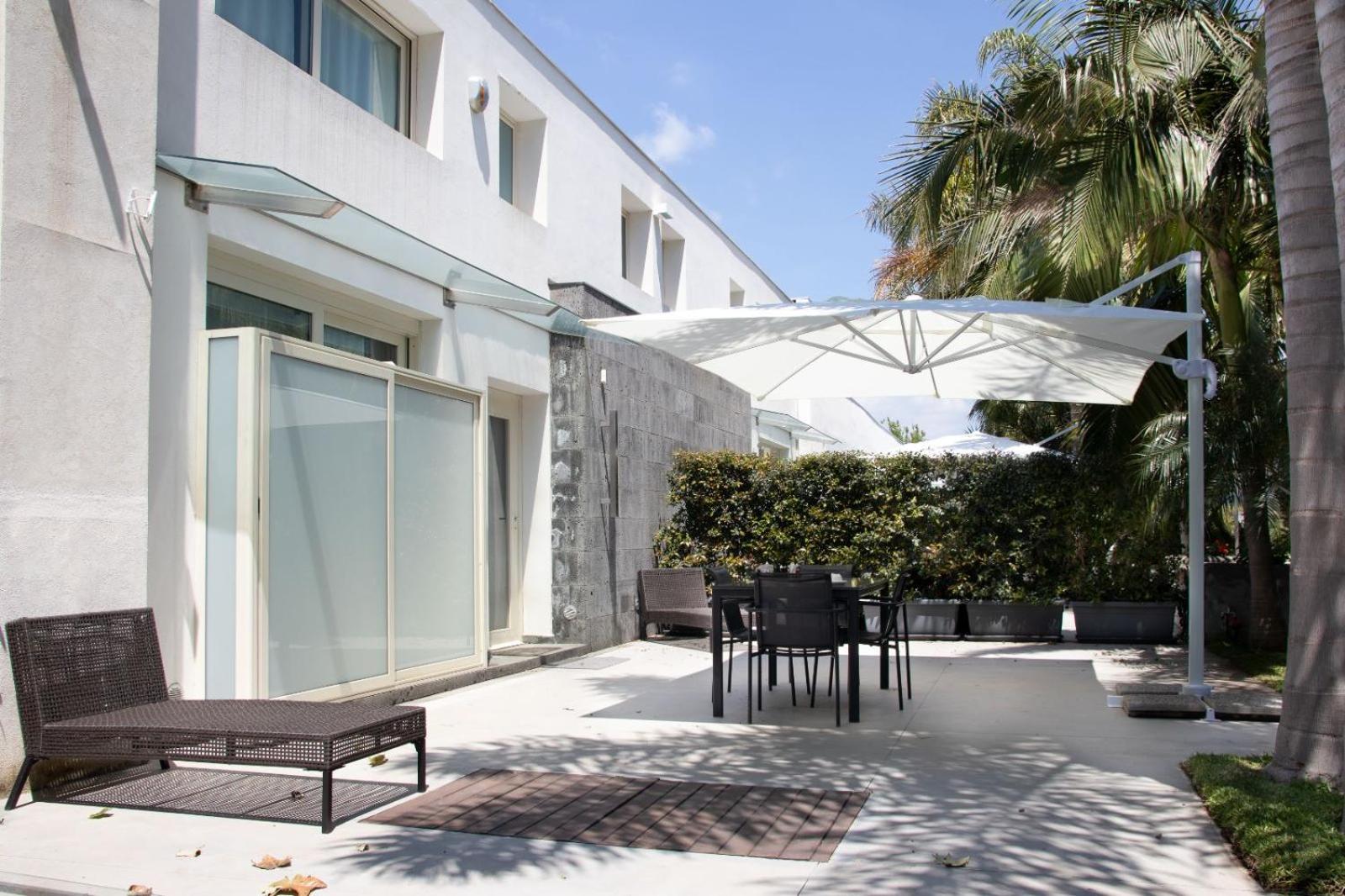 Villa Carlino House