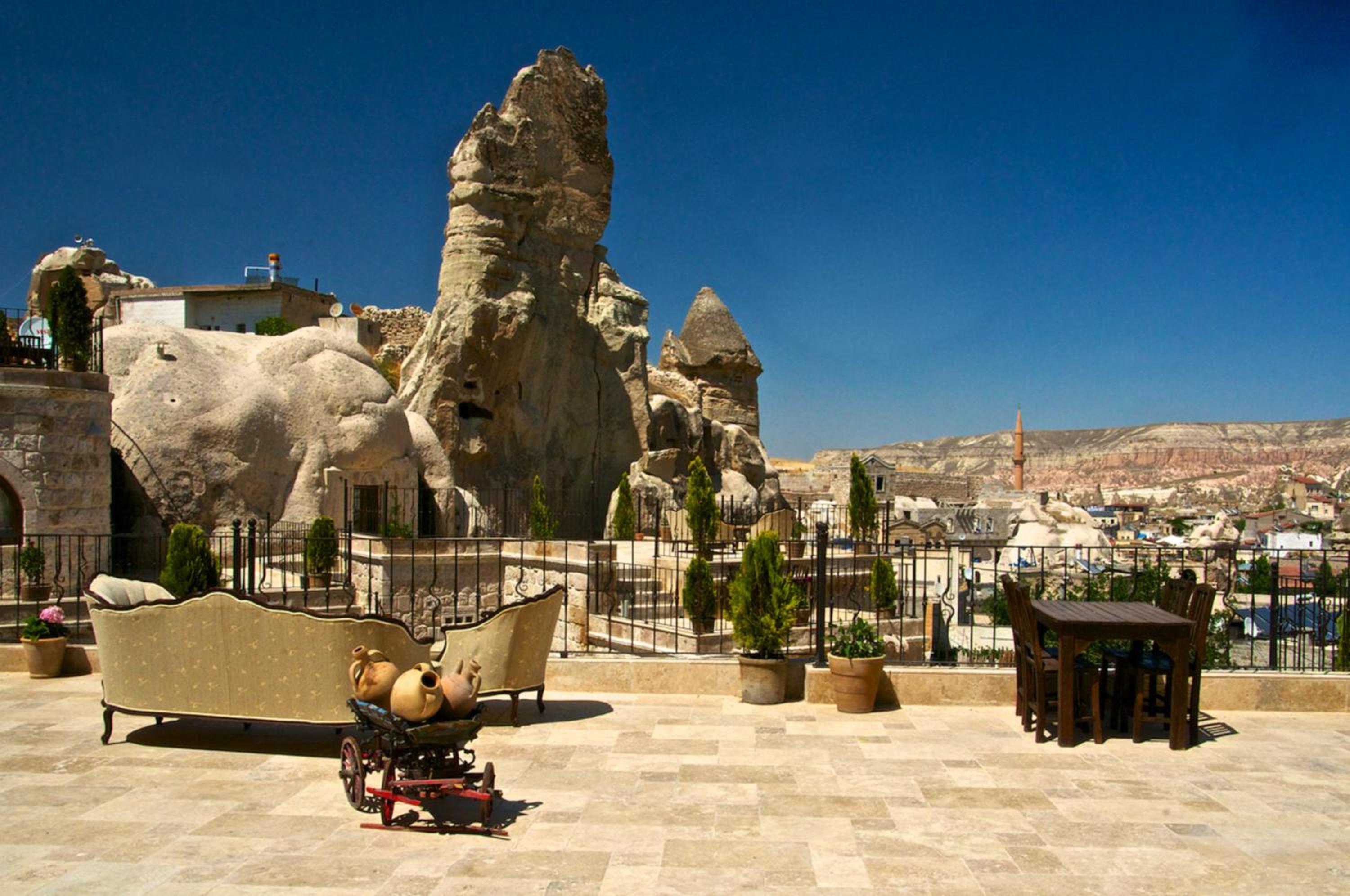 Grand Cave Suites - Image 100