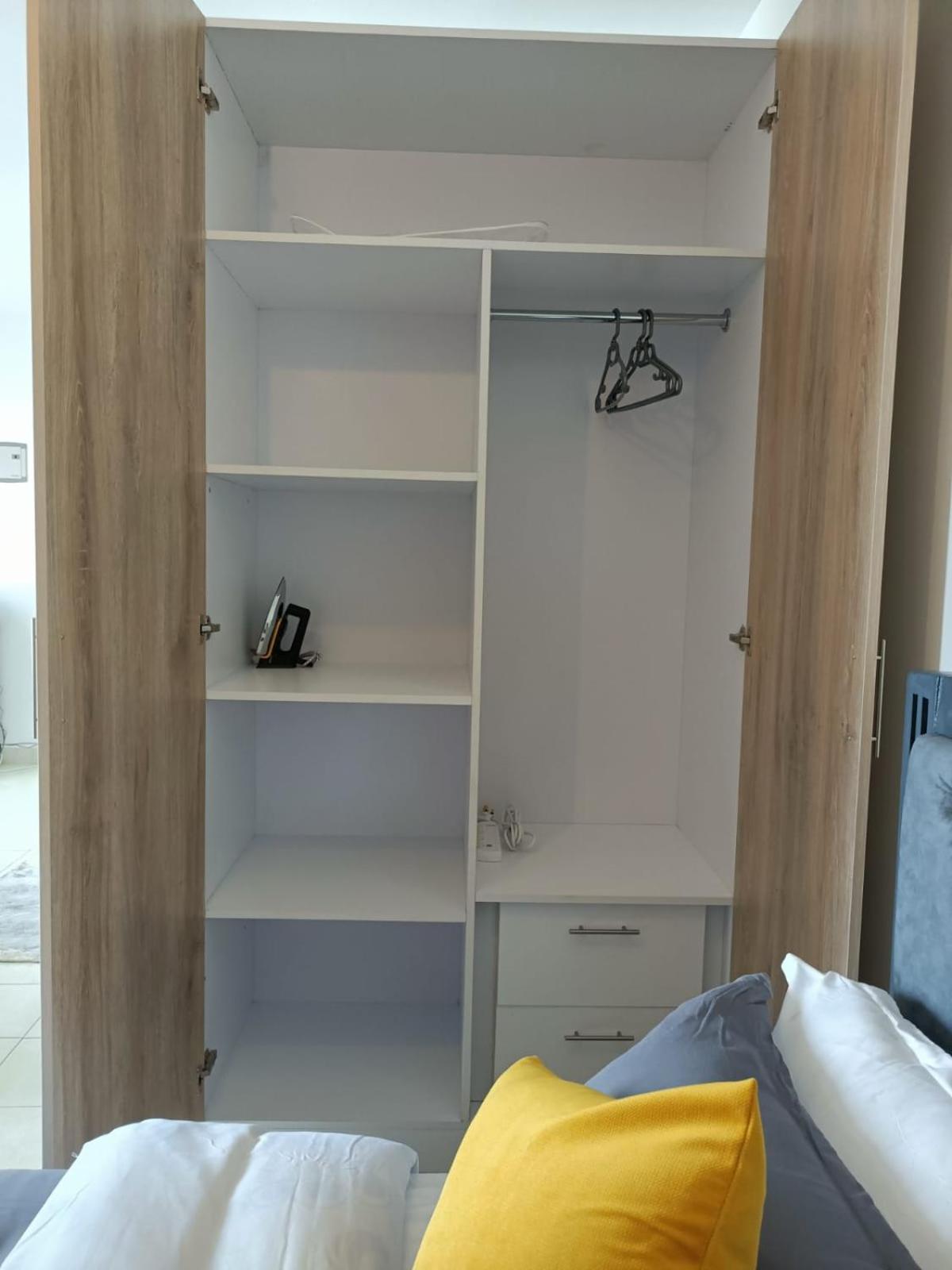 Anmeg Deluxe Rooftop Studio Apartment view 4