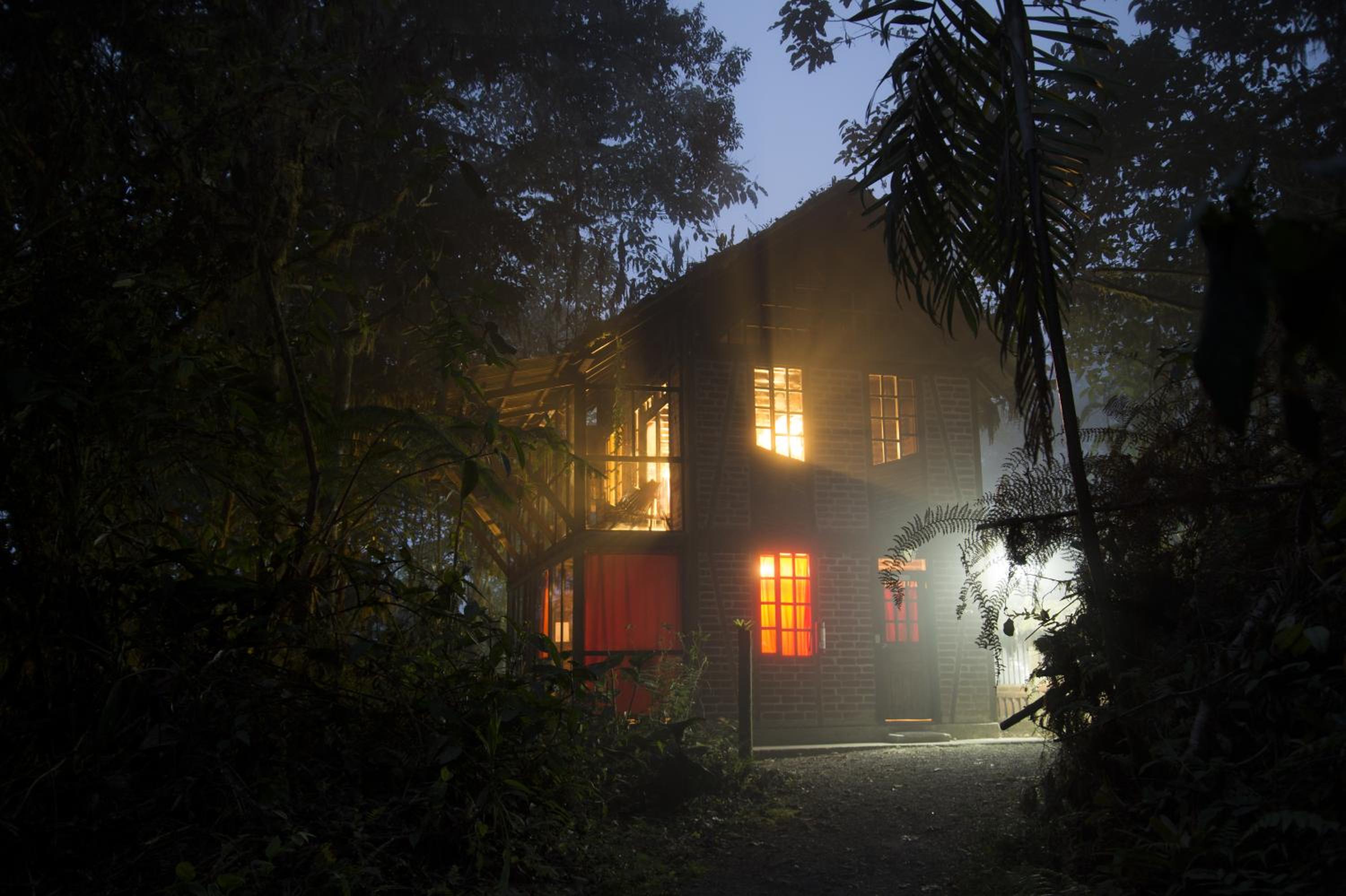 Bellavista Cloud Forest Lodge & Private Protected Area