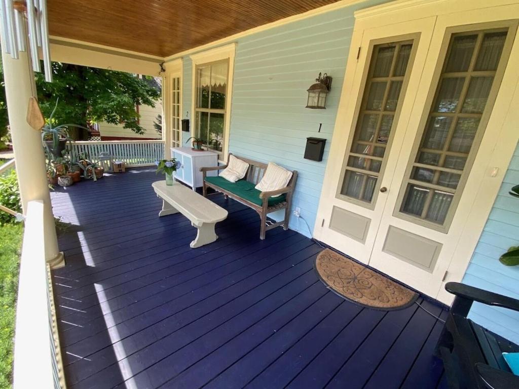3 - 4 Bdrm Victorian Beach House view 4