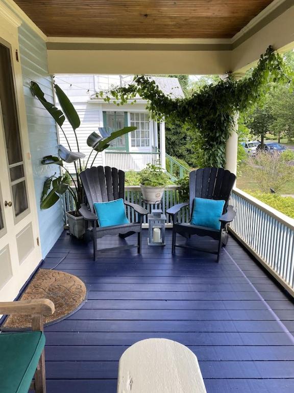 3 - 4 Bdrm Victorian Beach House view 3