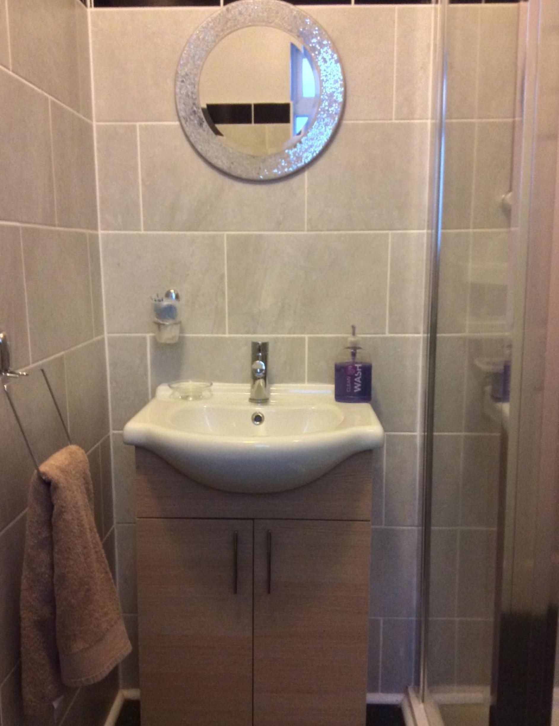 Glenheath Hotel
