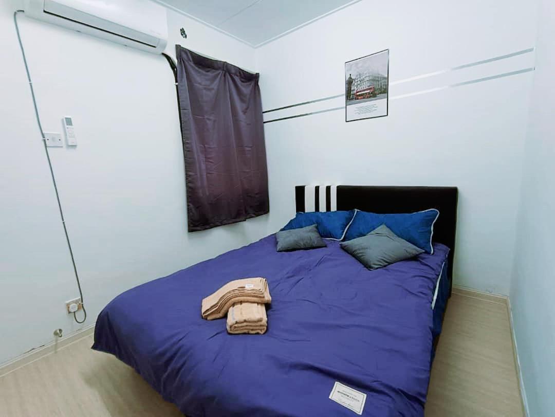 Jo-Rumah 3 Bedroom Apartment Jelutong Georgetown Penang Free WIFI photo 6