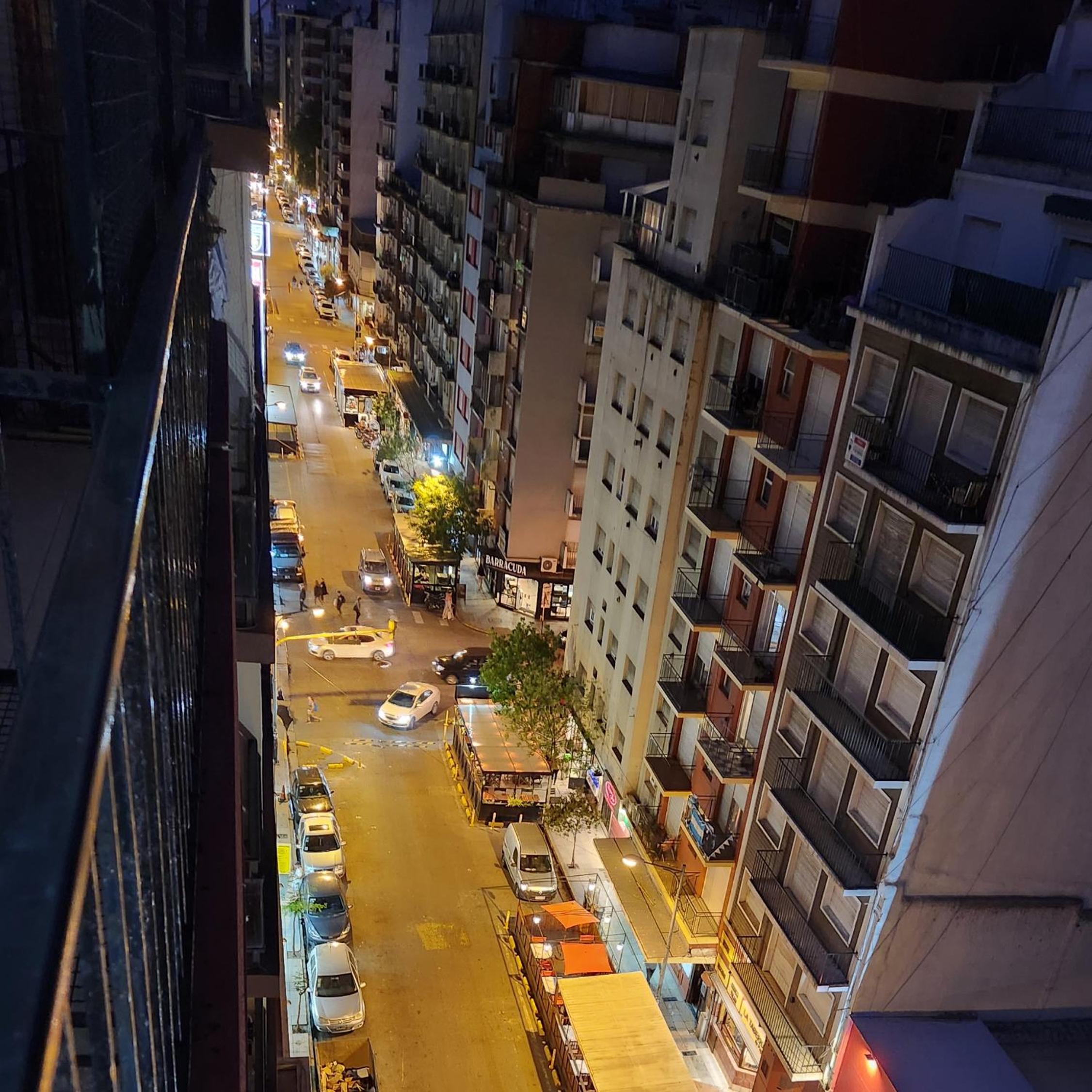 Ana Dpto- SE RESERVA CON SEÑA INMEDIATA- Pleno centro- Solo para residentes en Argentina