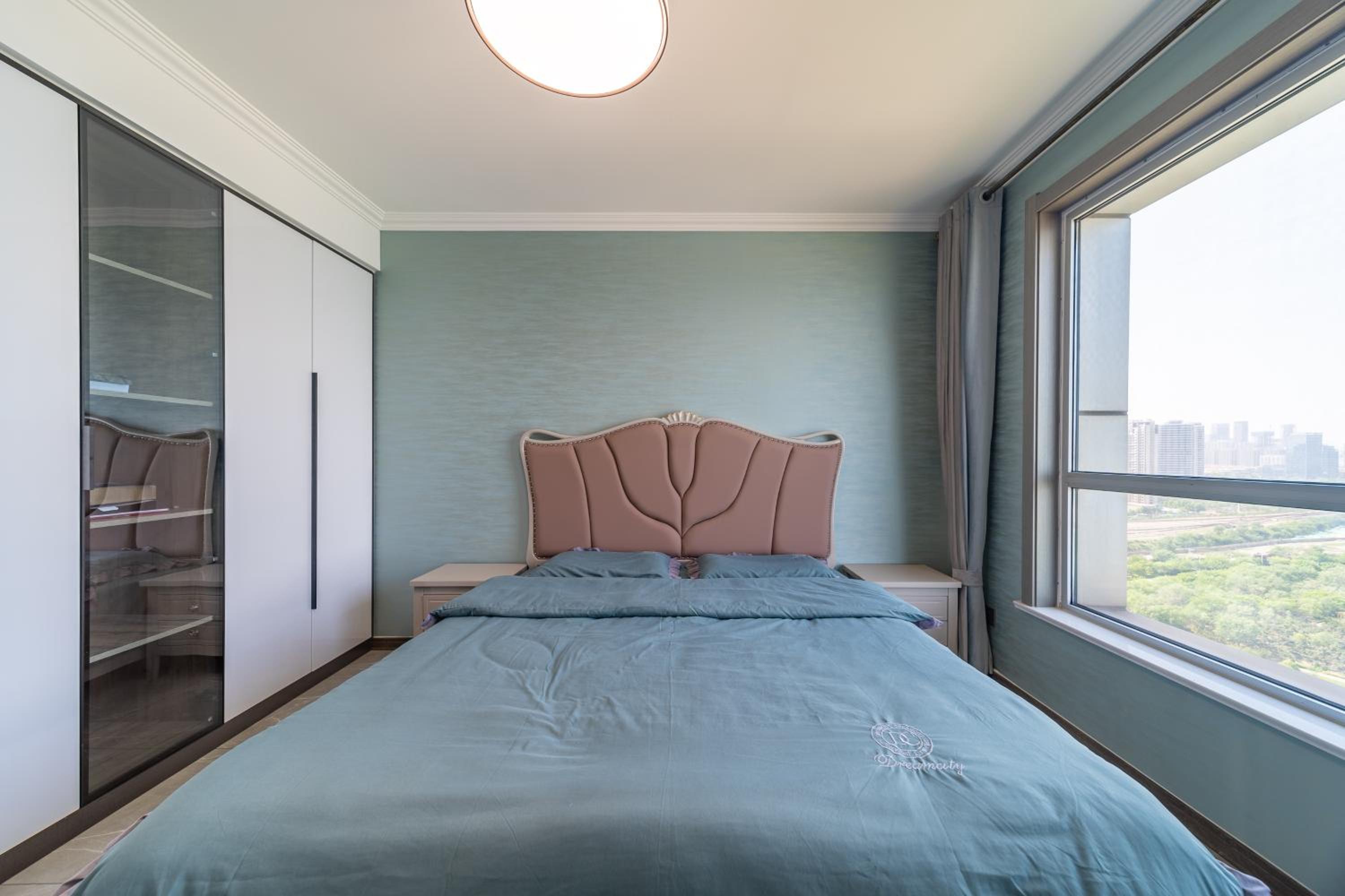 Cloud & Sea Boutique Apartment