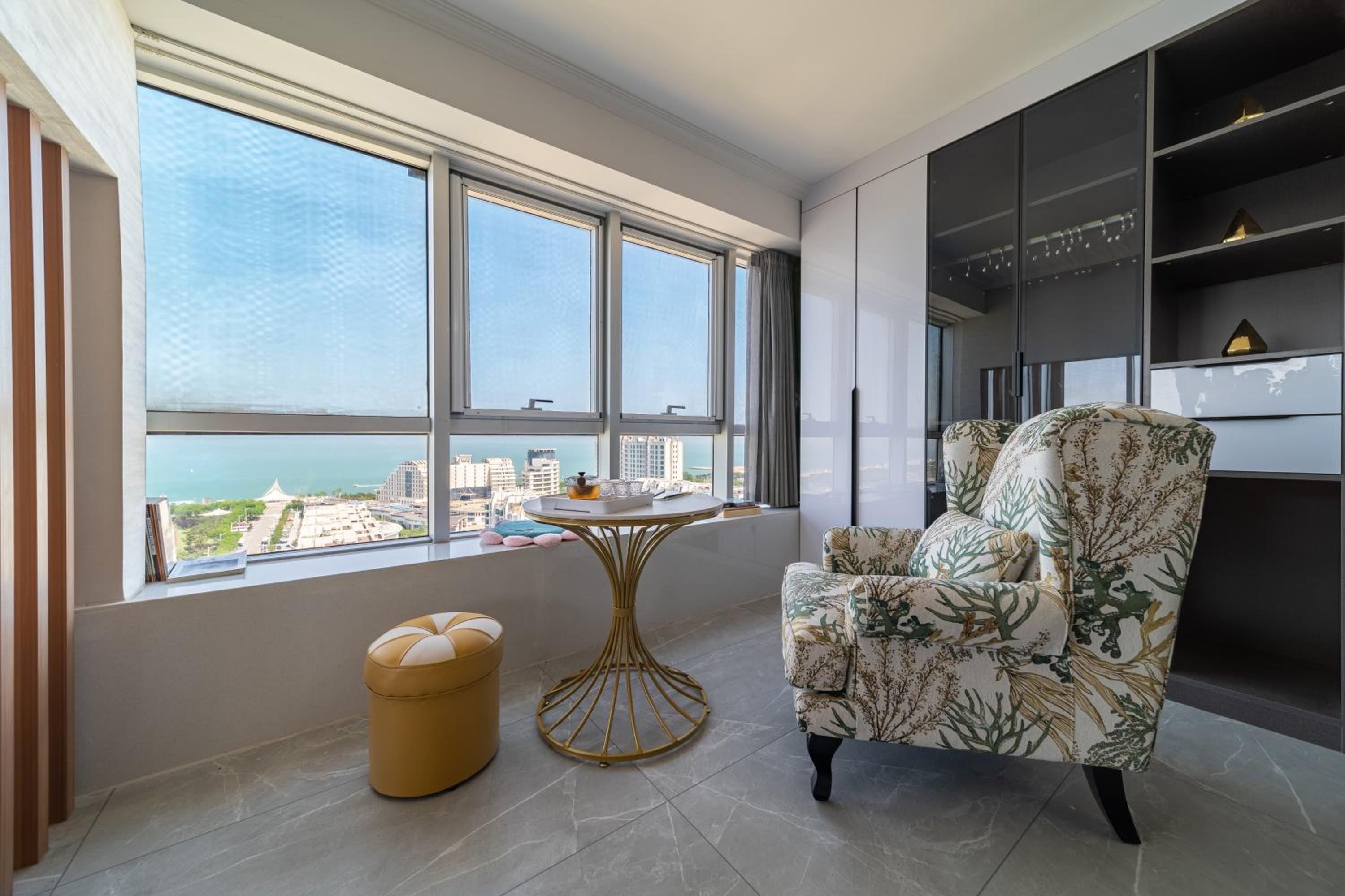 Cloud & Sea Boutique Apartment