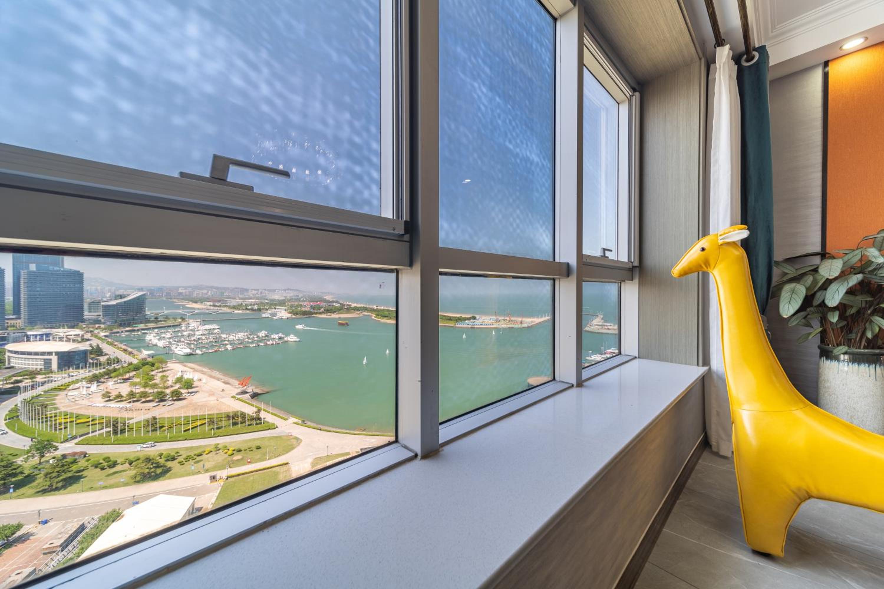 Cloud & Sea Boutique Apartment