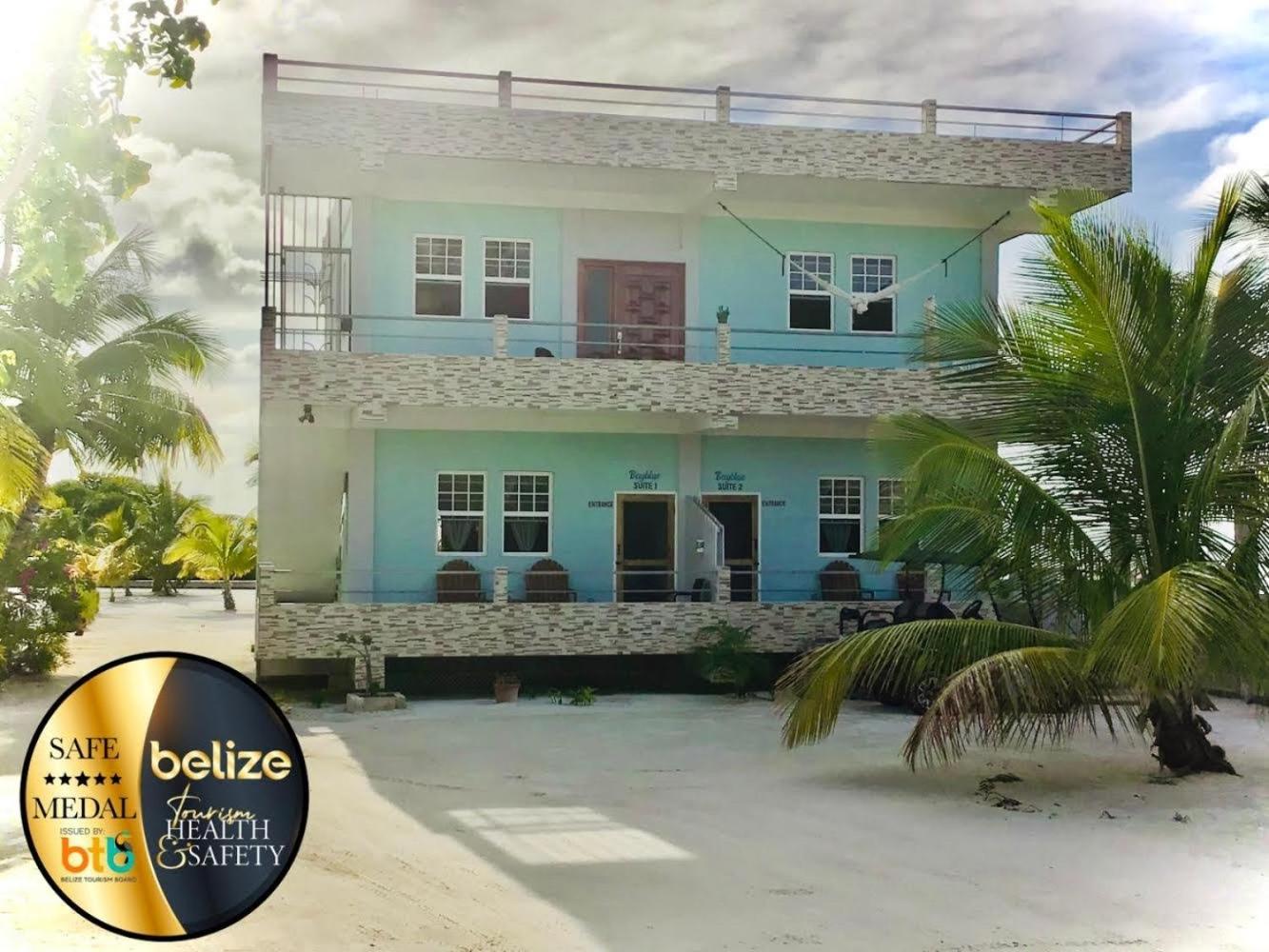Hidden Treasure Vacation Home Blue Bay Cottage