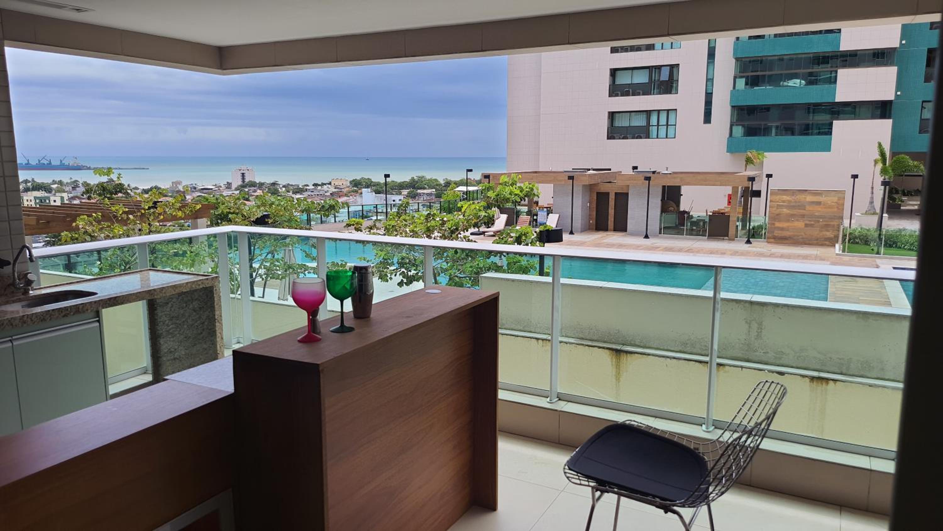 Open Door Apartamento com vista para o Mar
