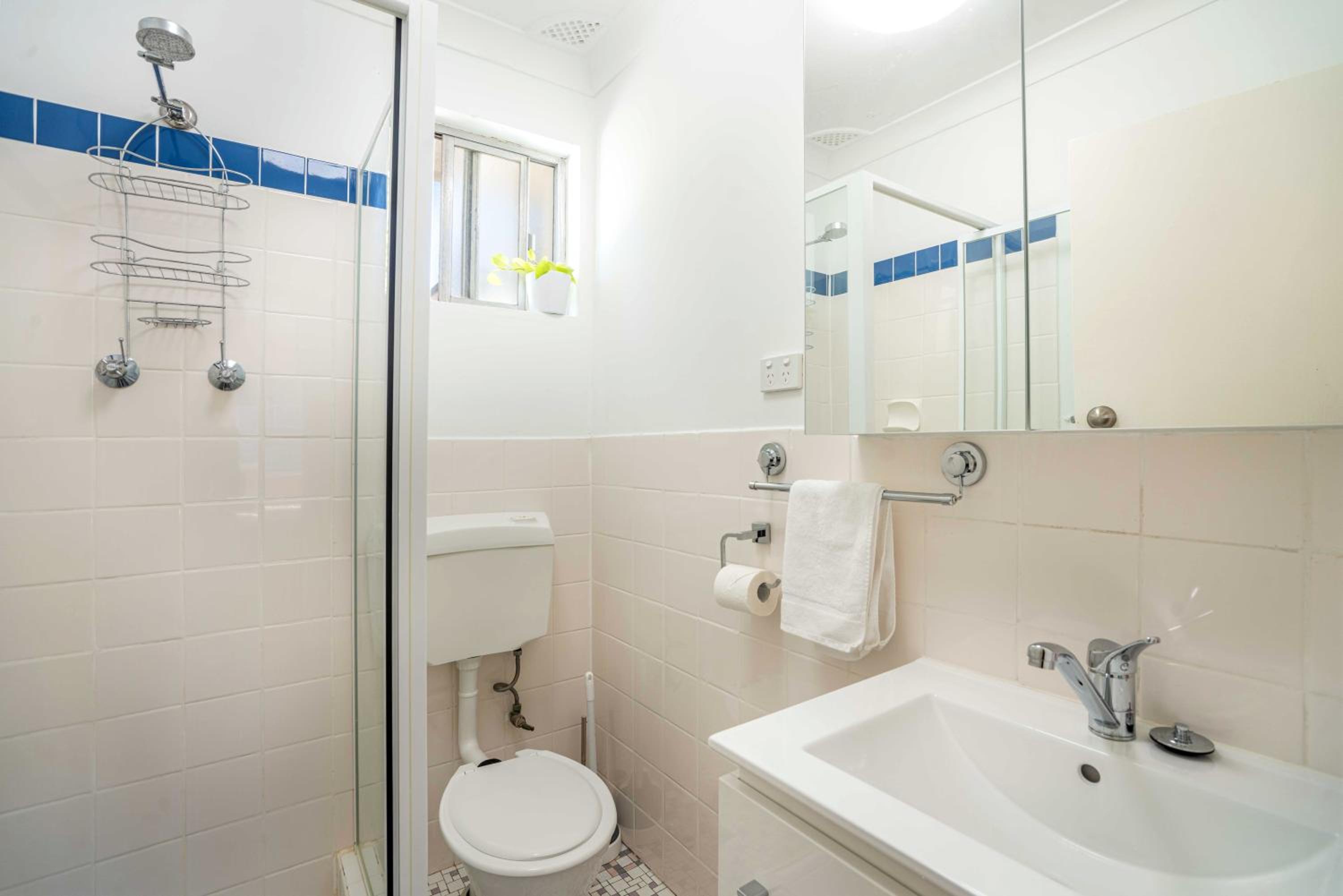 One Bedroom Apartment on Summer - No 4 Near CBD