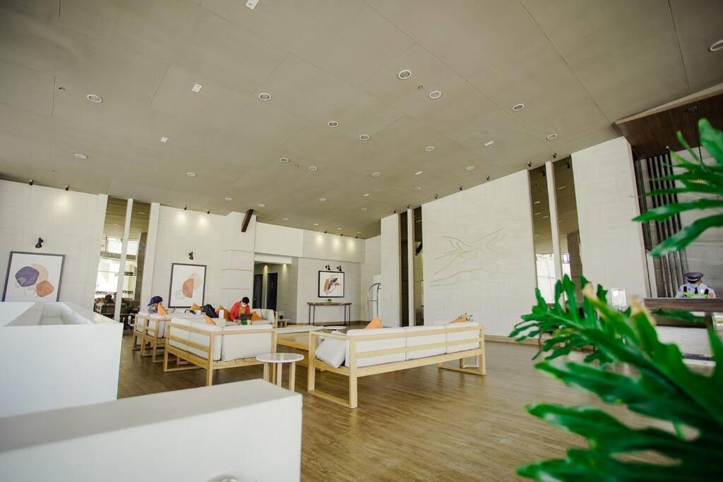 Vicar Home by Serin East Tagaytay view 3
