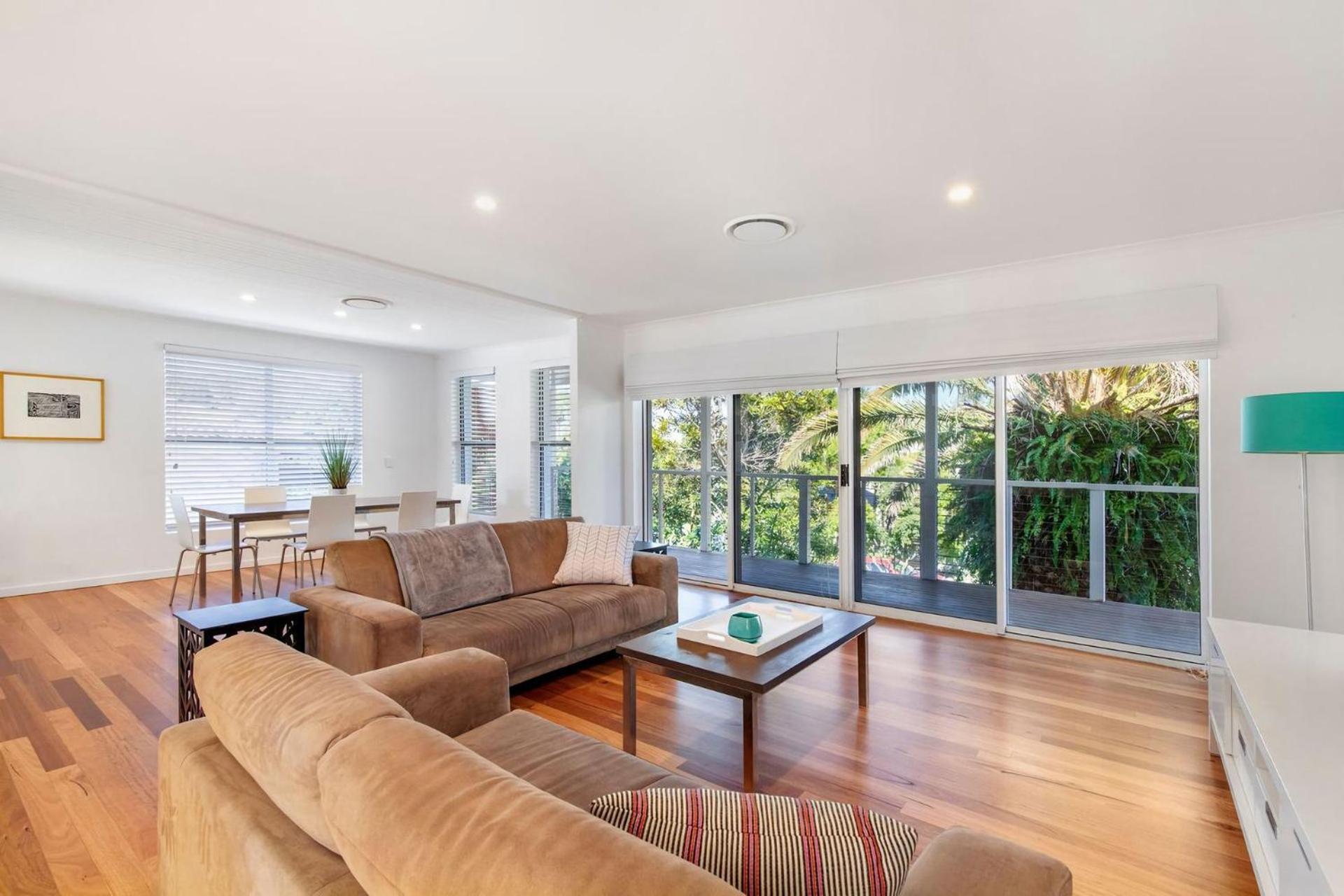 20 Ray Street Sunshine Beach view 5