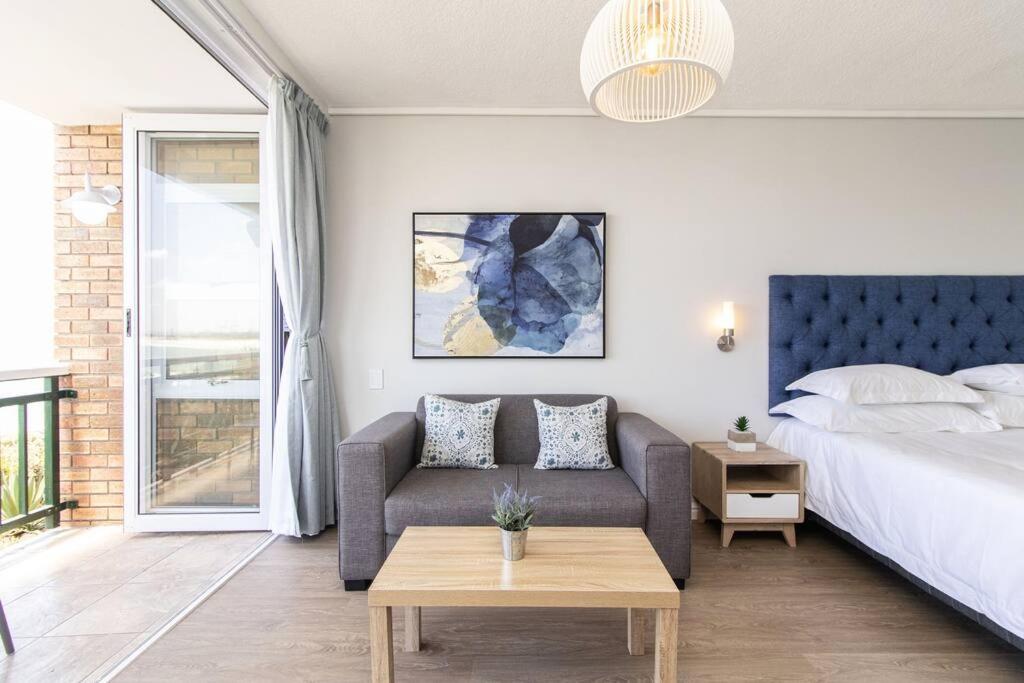 Luxury Studio with a View view 3